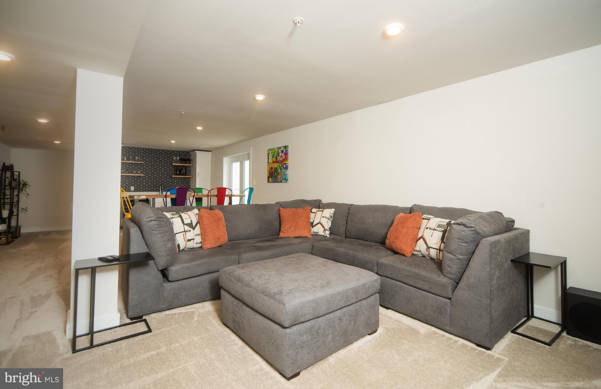 TWO RIVERS - Residential