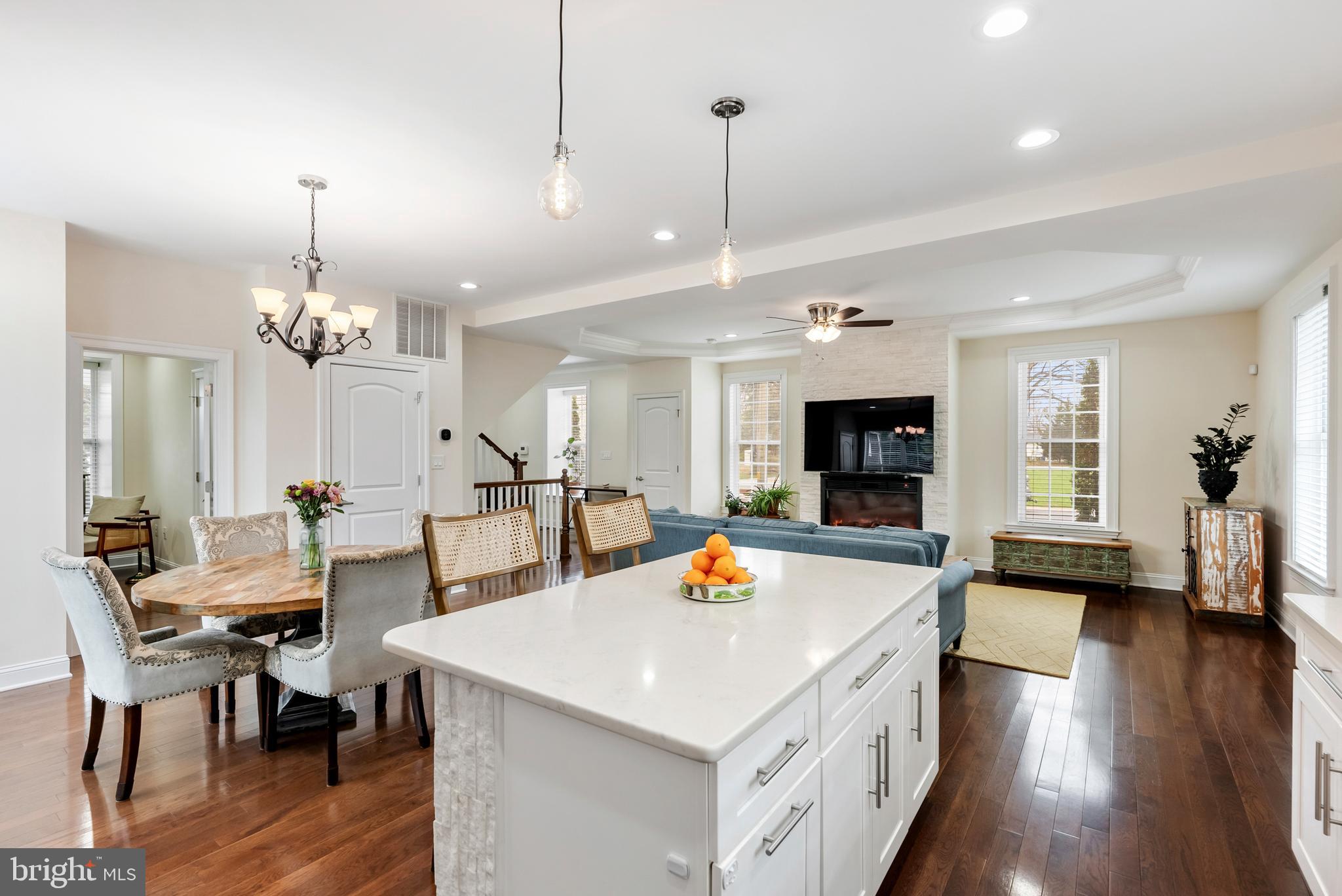 HIGH RIDGE PARK - Residential