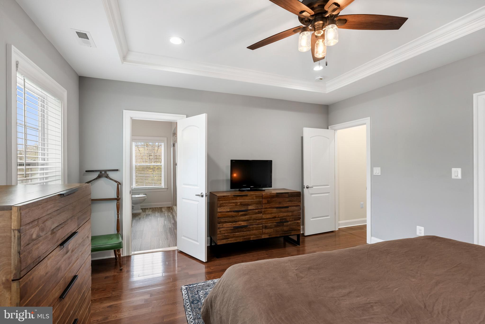 HIGH RIDGE PARK - Residential