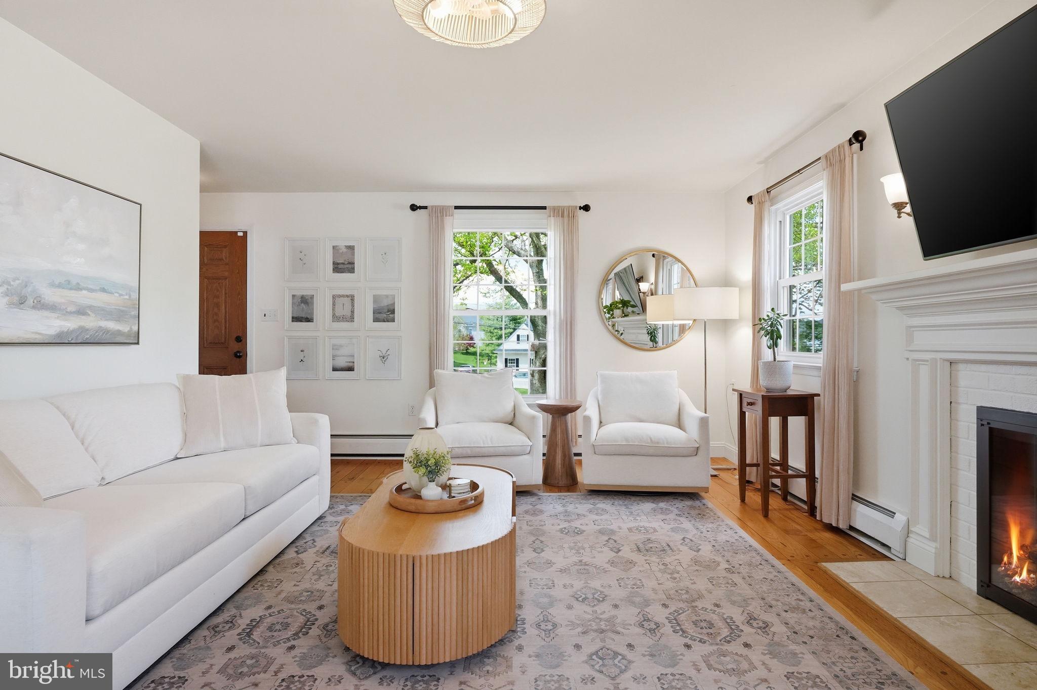 HUMMINGBIRD FARM - Residential