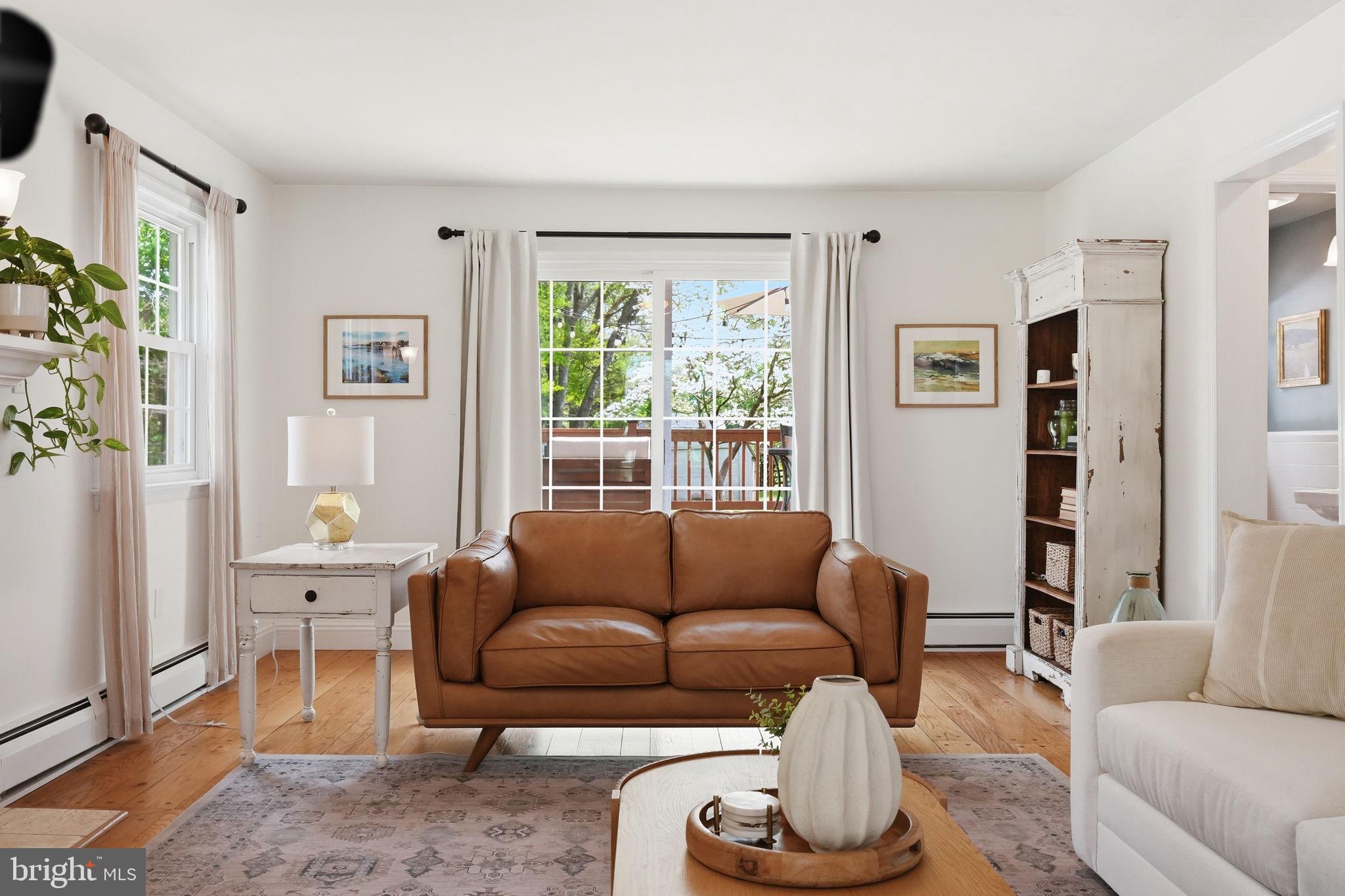 HUMMINGBIRD FARM - Residential