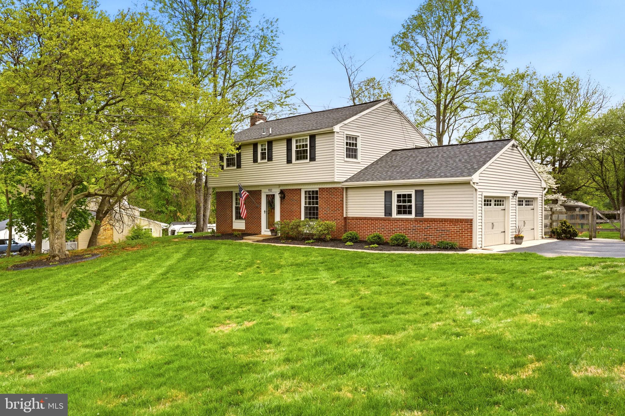 HUMMINGBIRD FARM - Residential