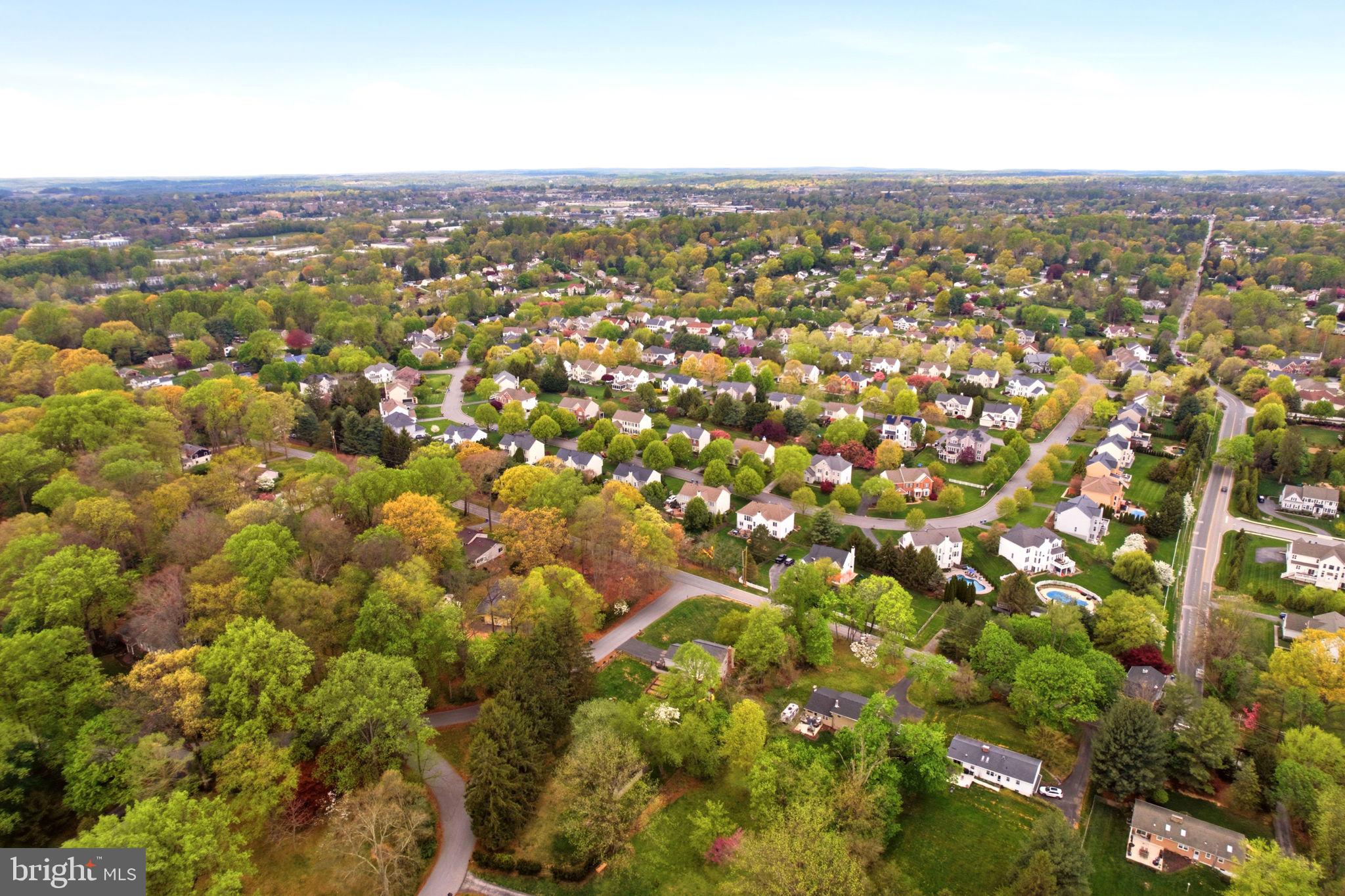 HUMMINGBIRD FARM - Residential