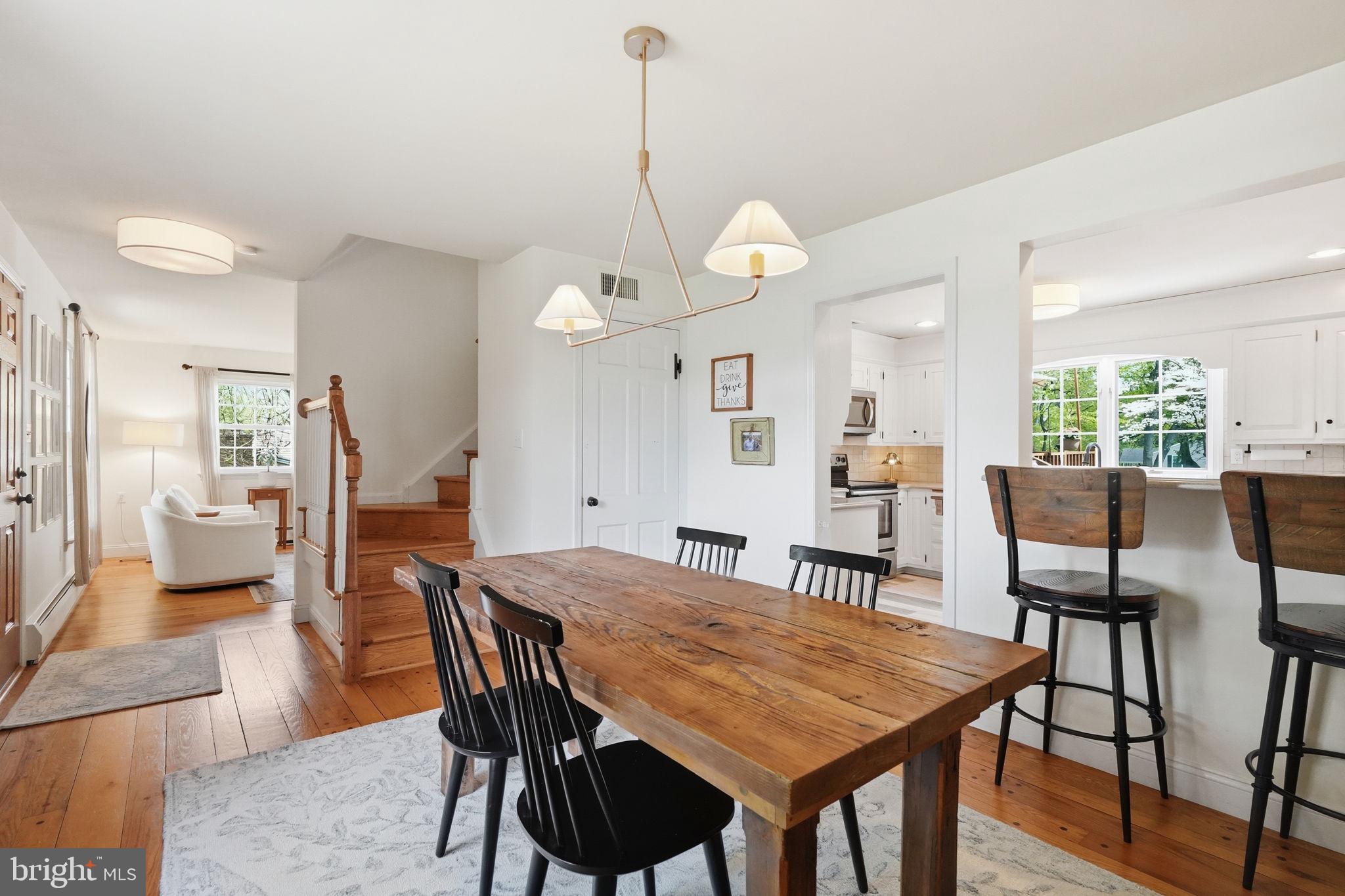 HUMMINGBIRD FARM - Residential