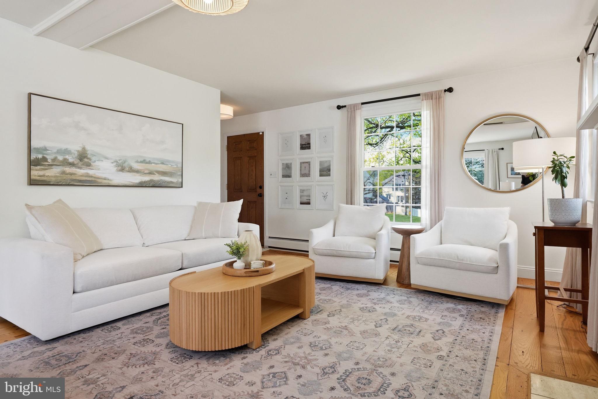 HUMMINGBIRD FARM - Residential