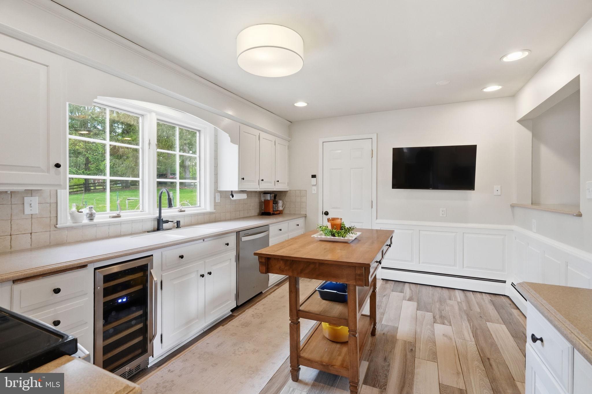 HUMMINGBIRD FARM - Residential
