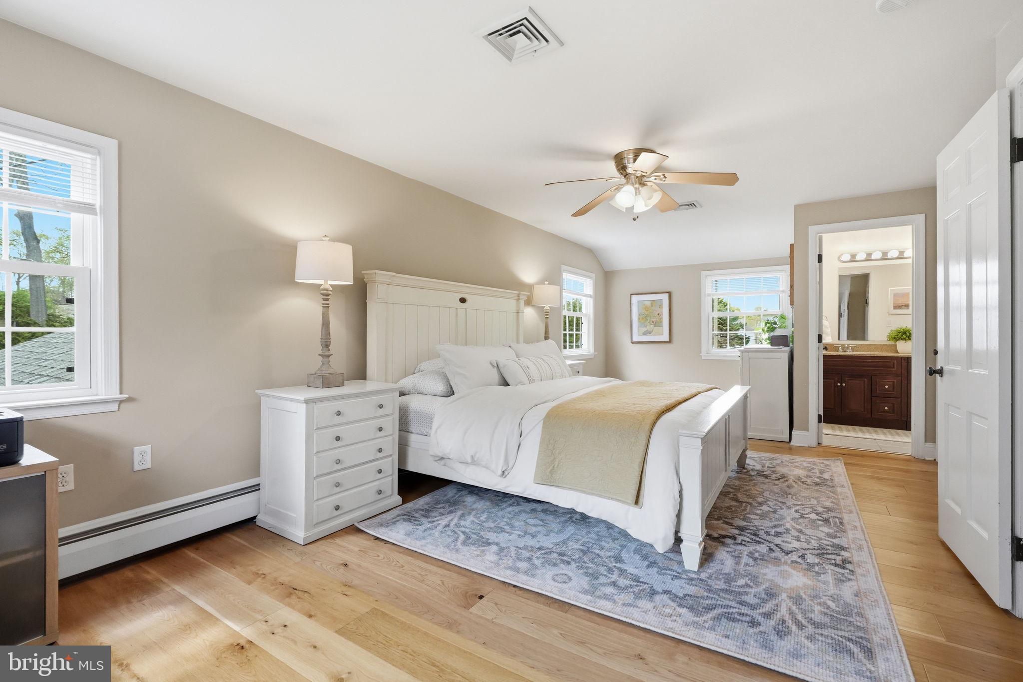 HUMMINGBIRD FARM - Residential