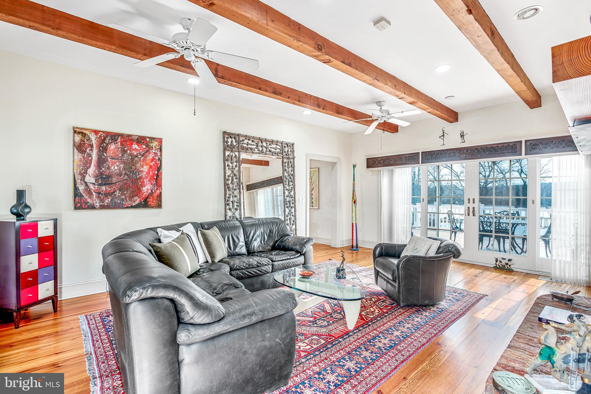 PATRICK'S PLAINS - Residential