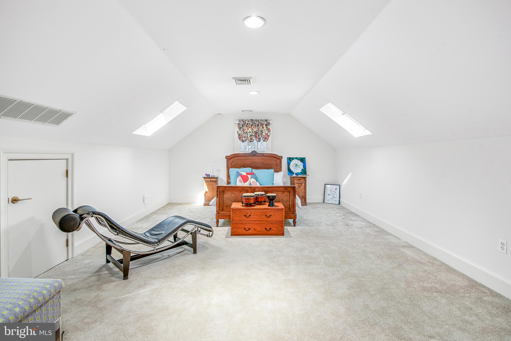 PATRICK'S PLAINS - Residential