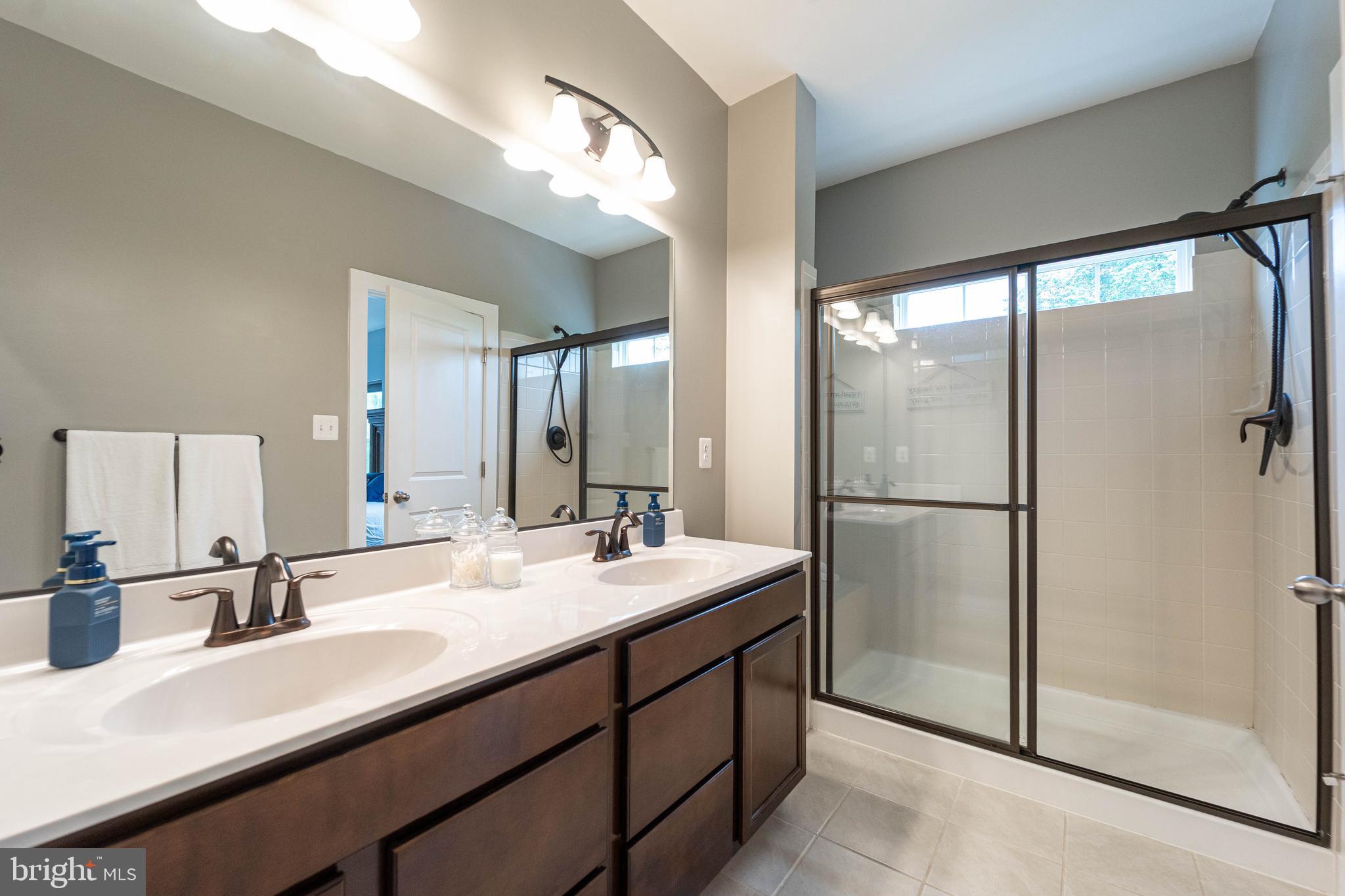 WADE'S GRANT - Residential