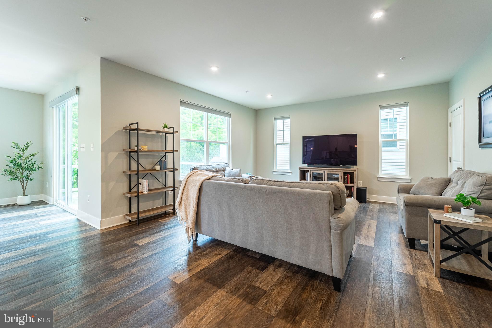 WADE'S GRANT - Residential