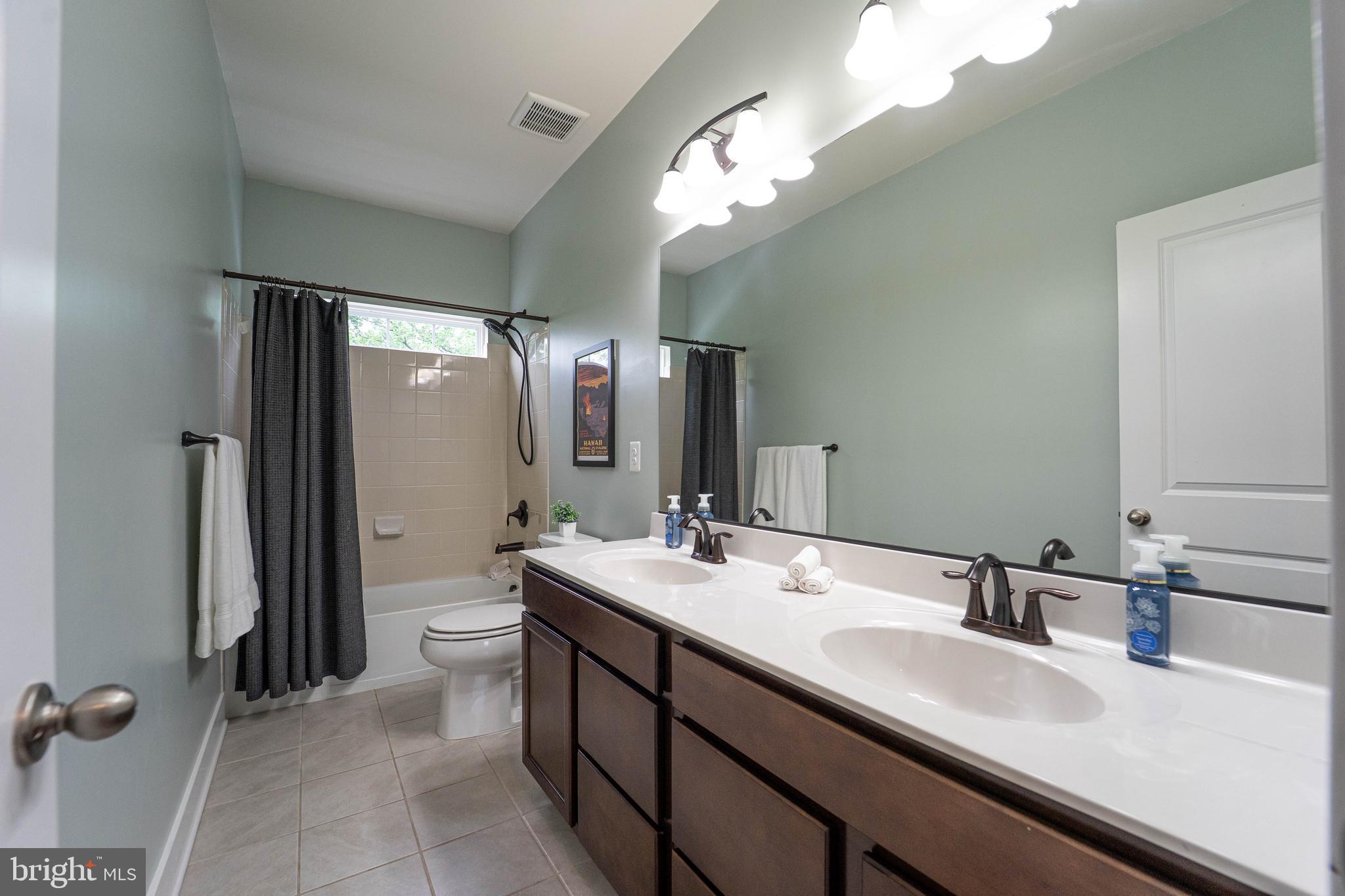 WADE'S GRANT - Residential