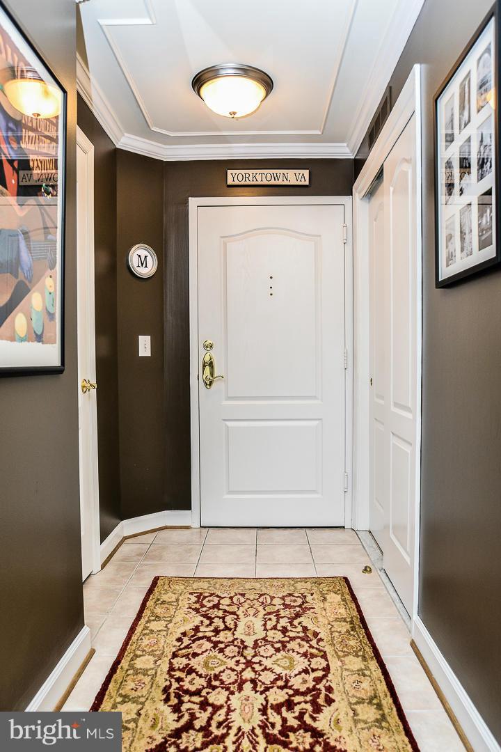 VIRGINIA SQUARE - Residential