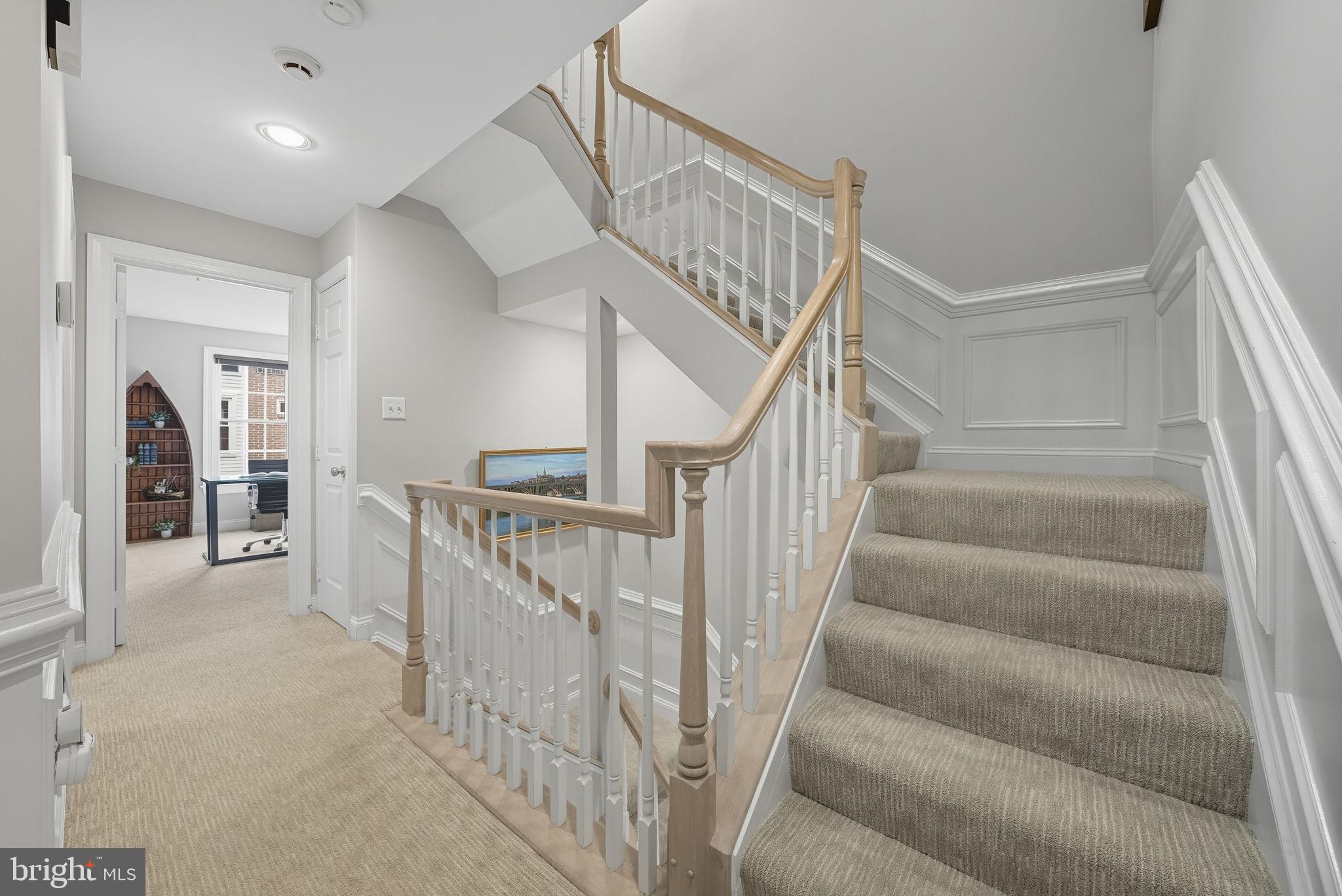 BROMPTONS AT BALLSTON - Residential