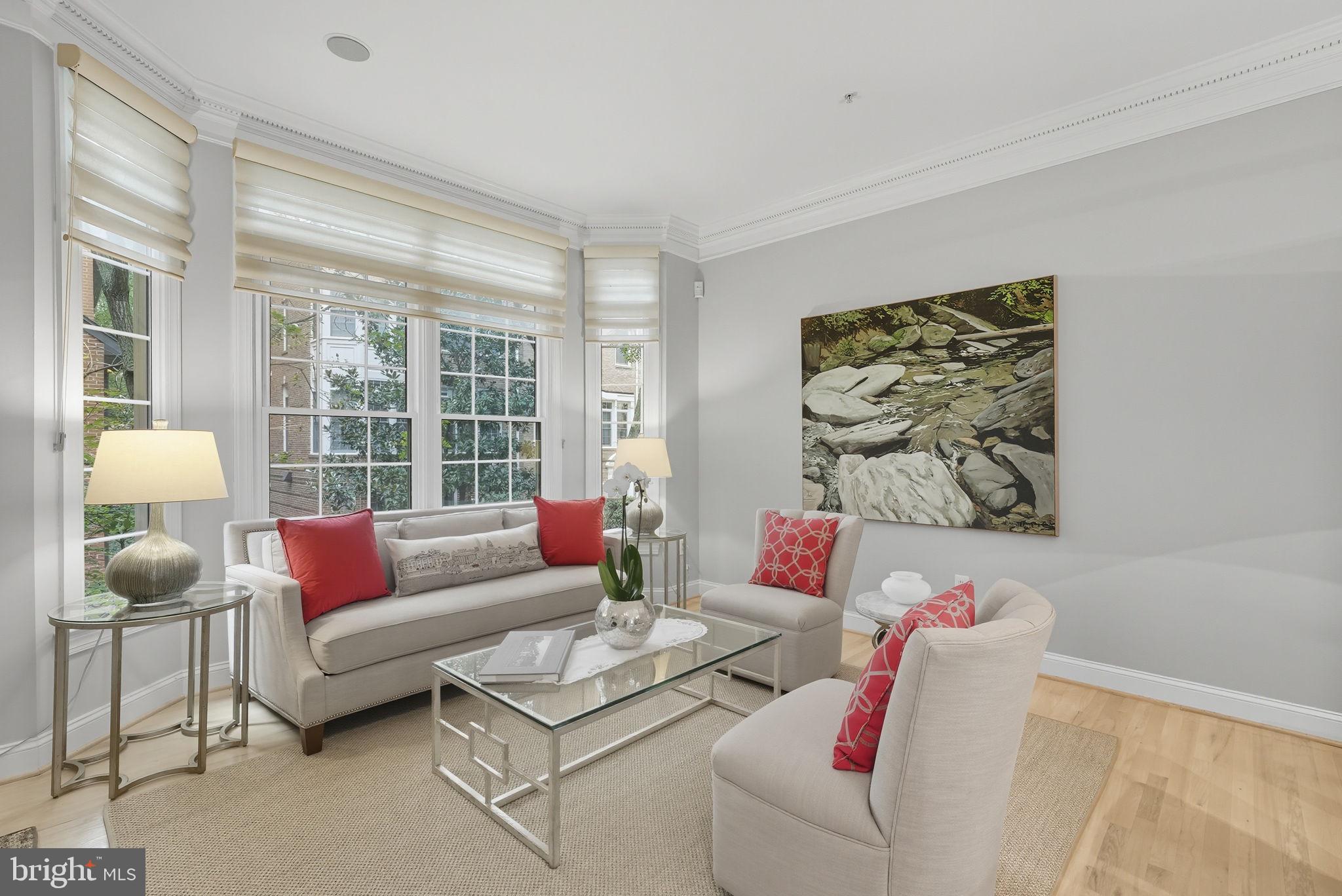 BROMPTONS AT BALLSTON - Residential