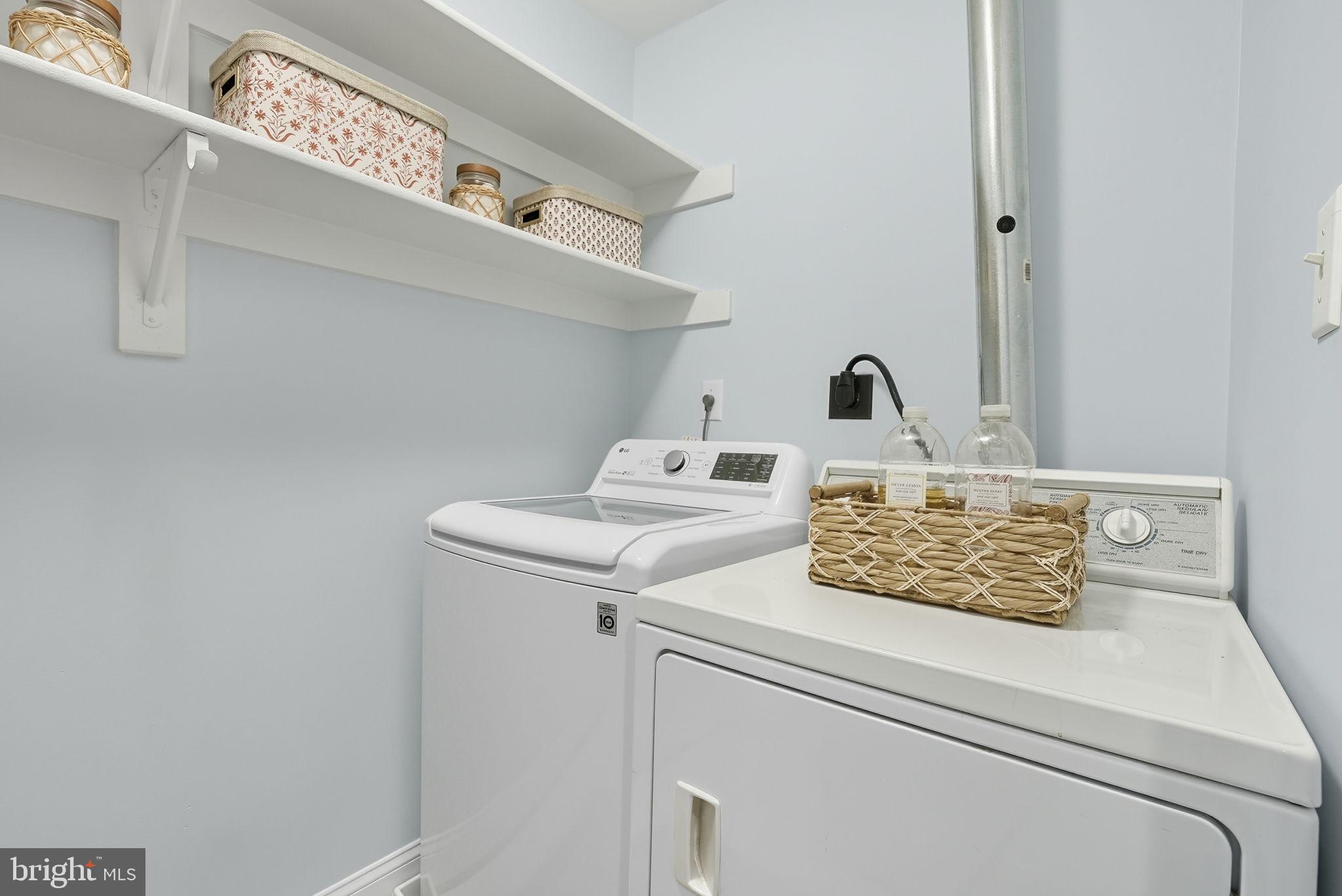 BROMPTONS AT BALLSTON - Residential