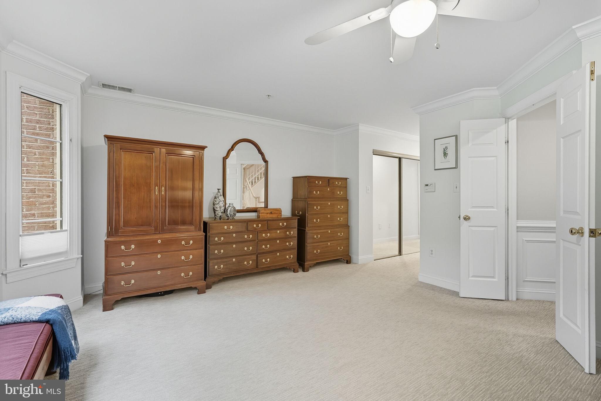 BROMPTONS AT BALLSTON - Residential