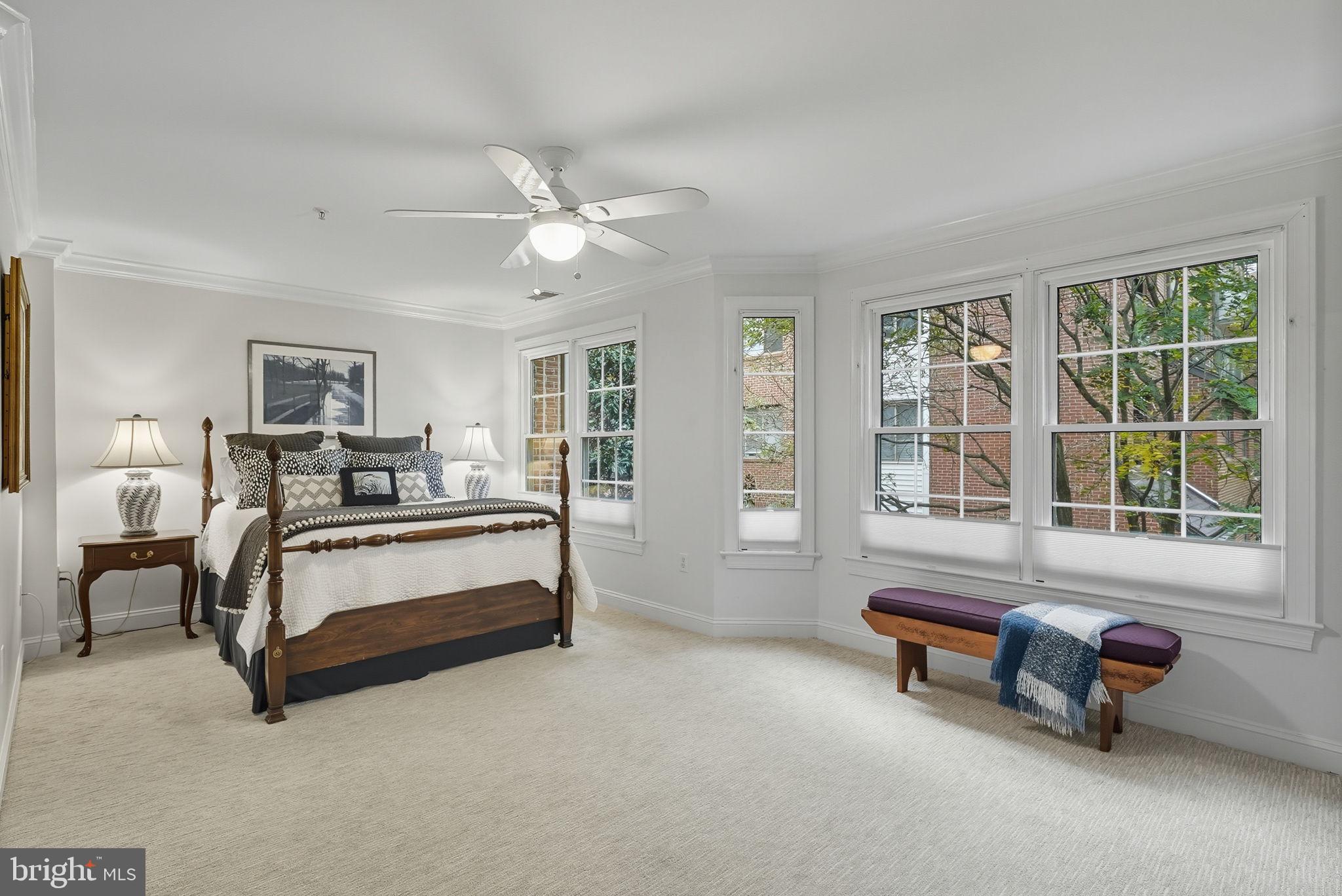 BROMPTONS AT BALLSTON - Residential