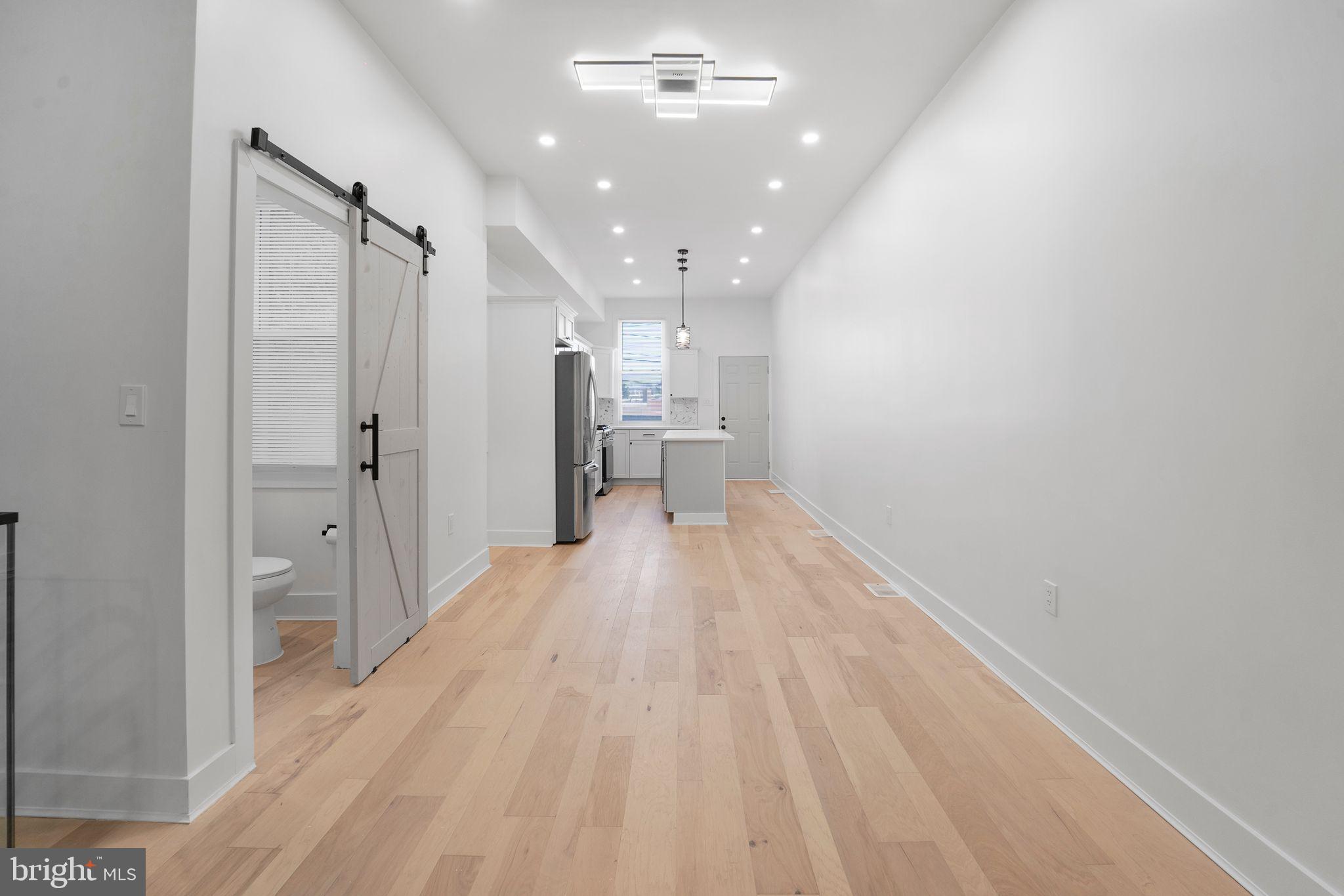 EAST BALTIMORE MIDWAY - Residential