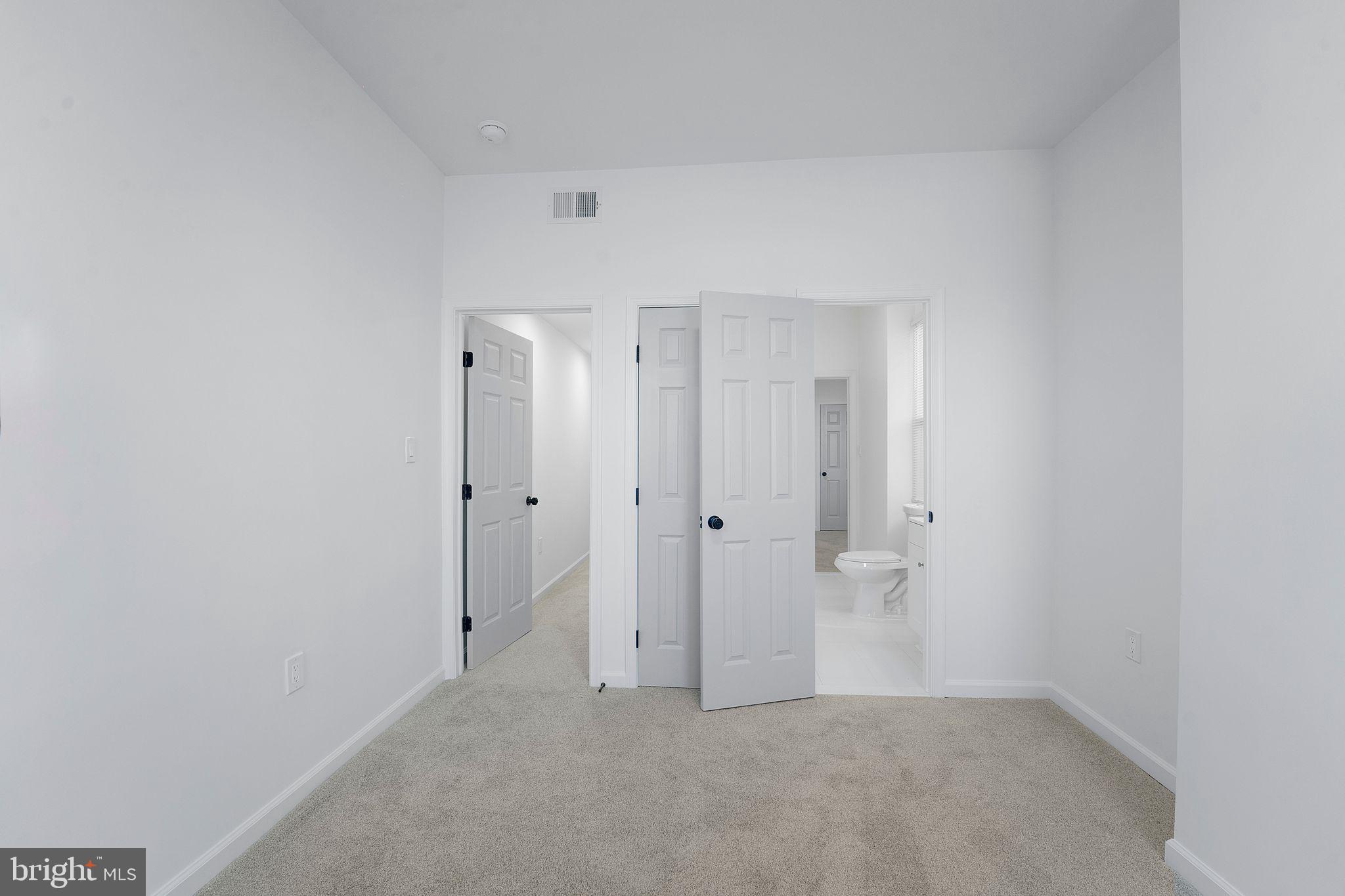 EAST BALTIMORE MIDWAY - Residential
