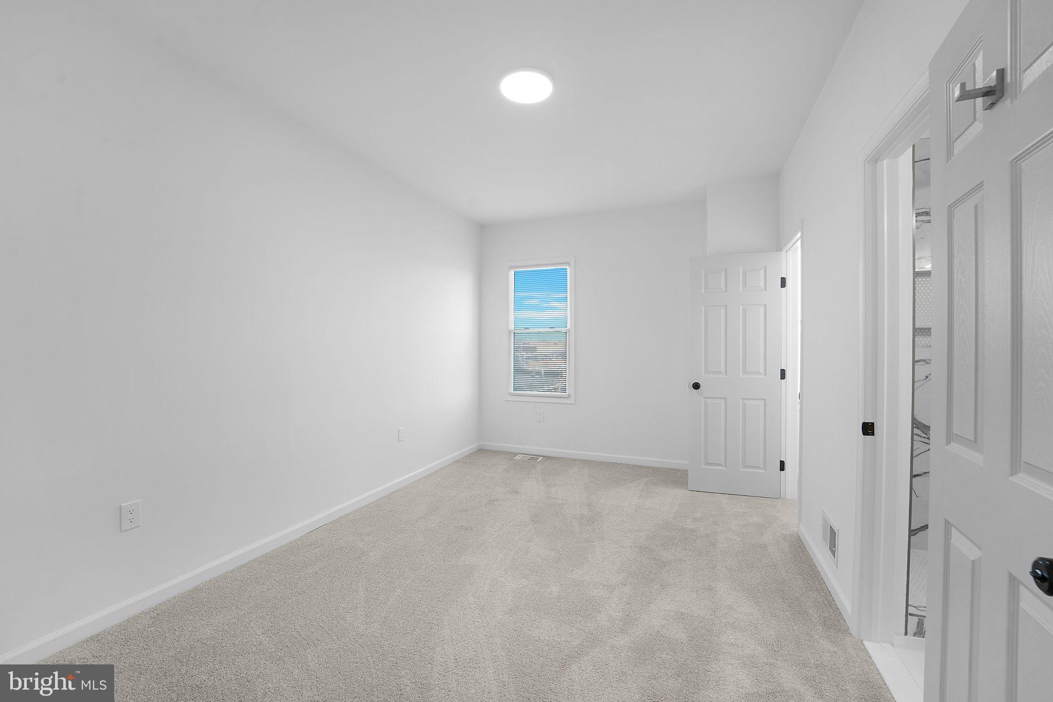 EAST BALTIMORE MIDWAY - Residential