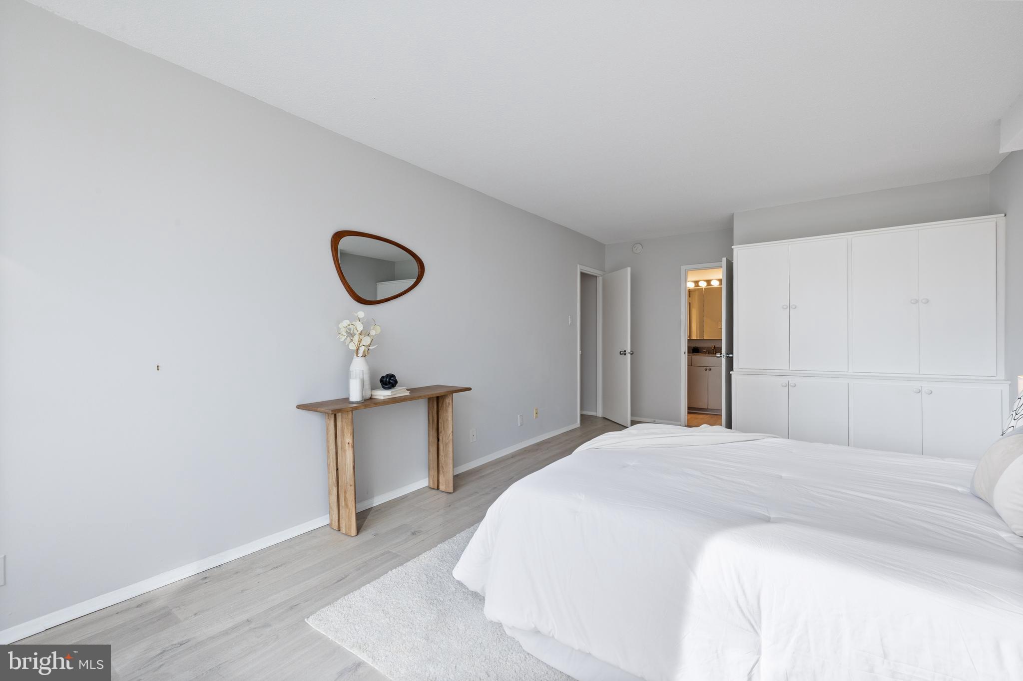 WILLOUGHBY OF CHEVY CHASE - Residential