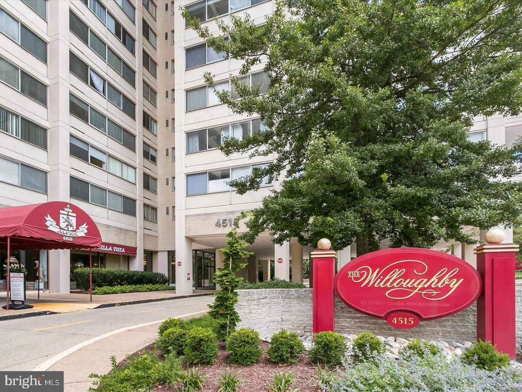Photo of 4515 Willard Avenue #1203S, CHEVY CHASE, MD 20815 (MLS # MDMC2201386)