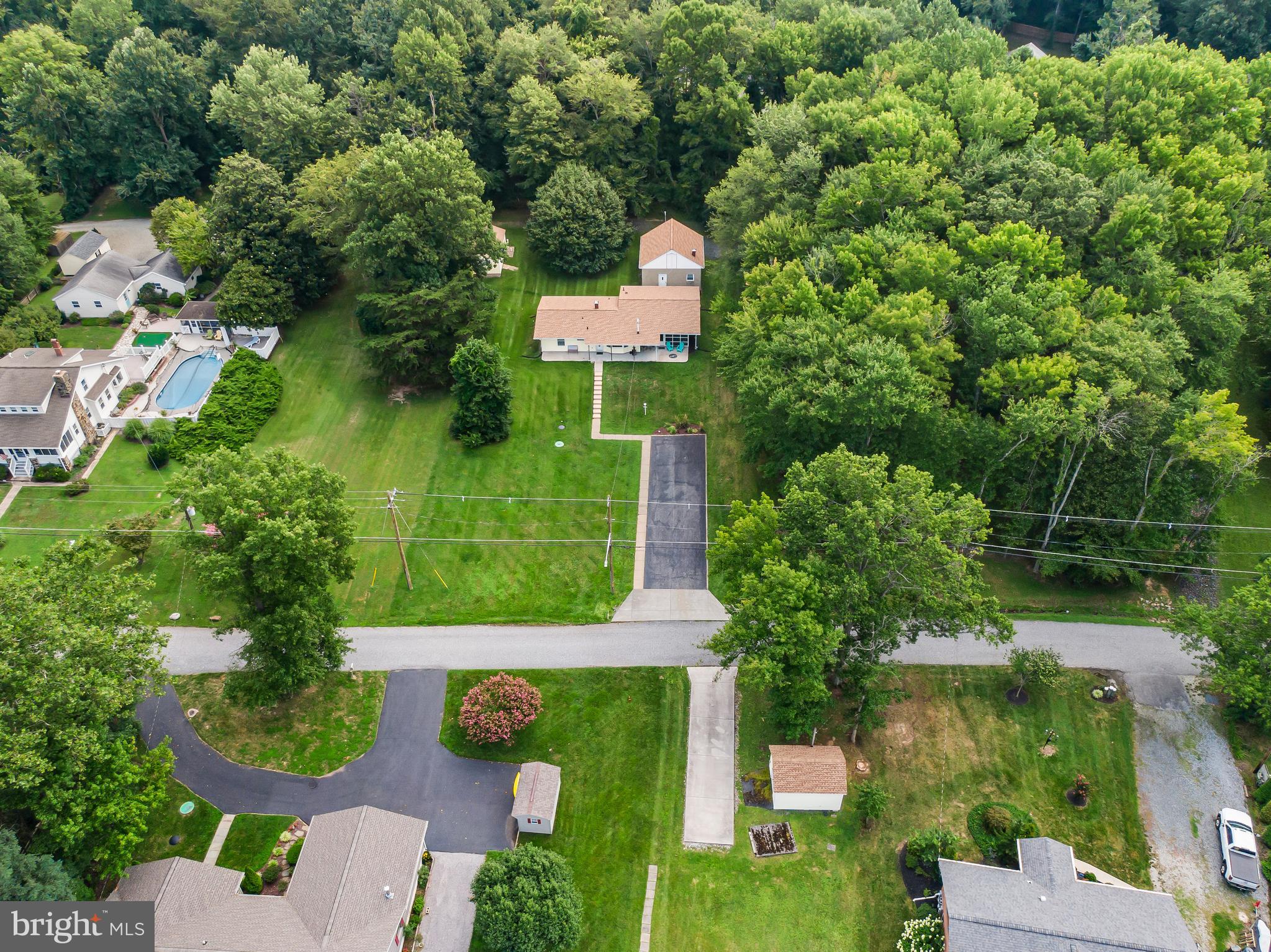 1915 PARK BEACH DRIVE