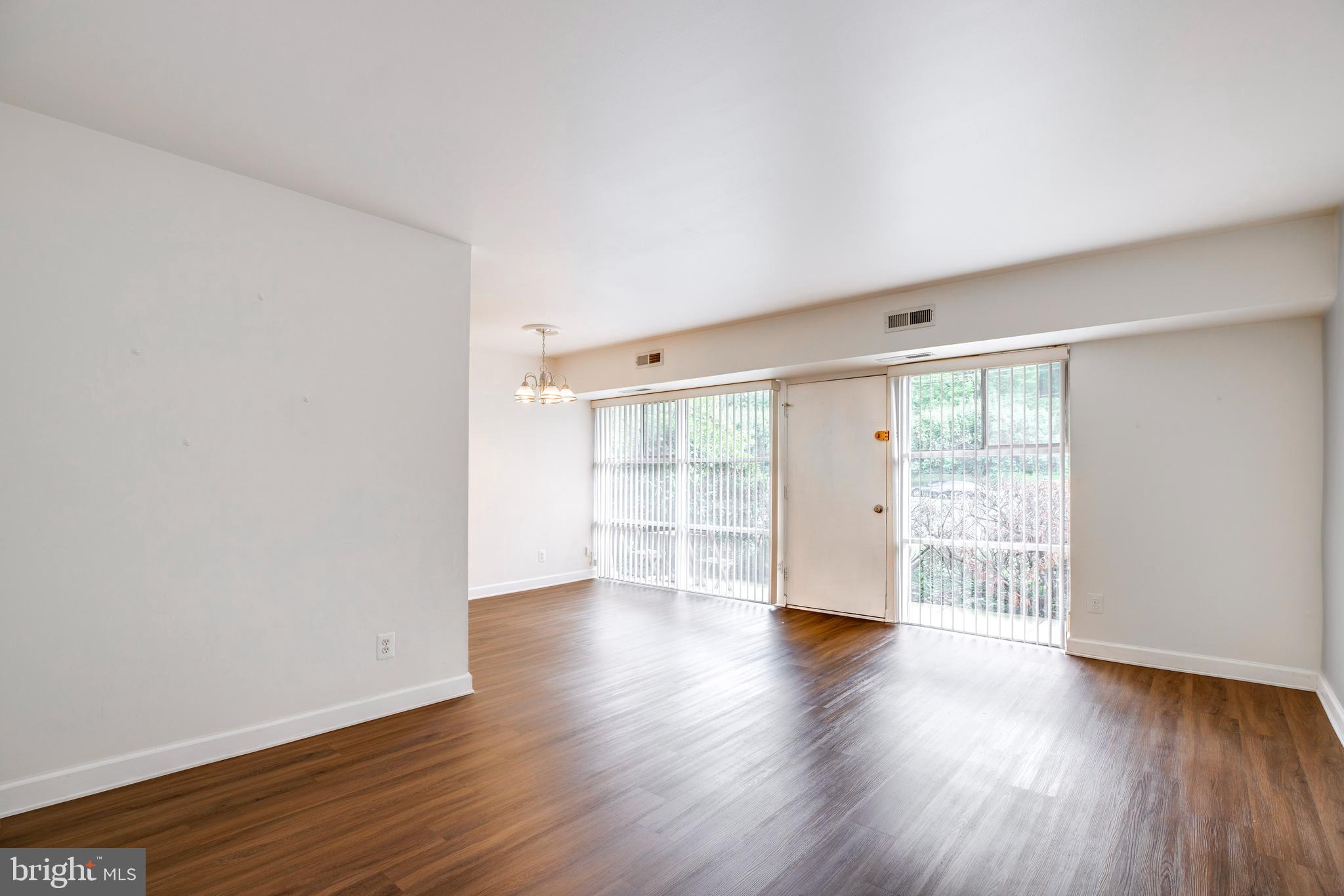 4965 AMERICANA DRIVE 104