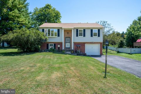 Photo of 1246 WILSON AVE, LANCASTER, PA 17603 (MLS # PALA2040108)