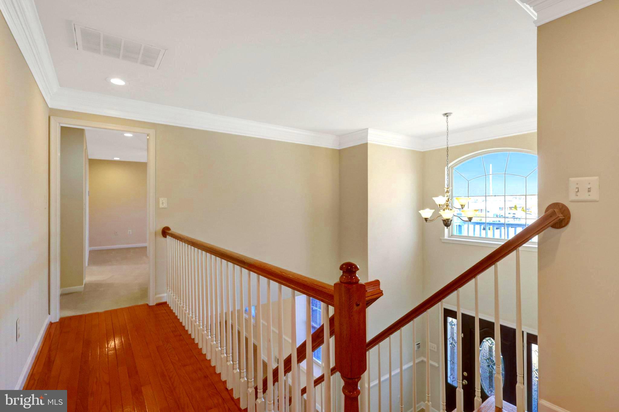 LOISDALE ESTATES - Residential Lease