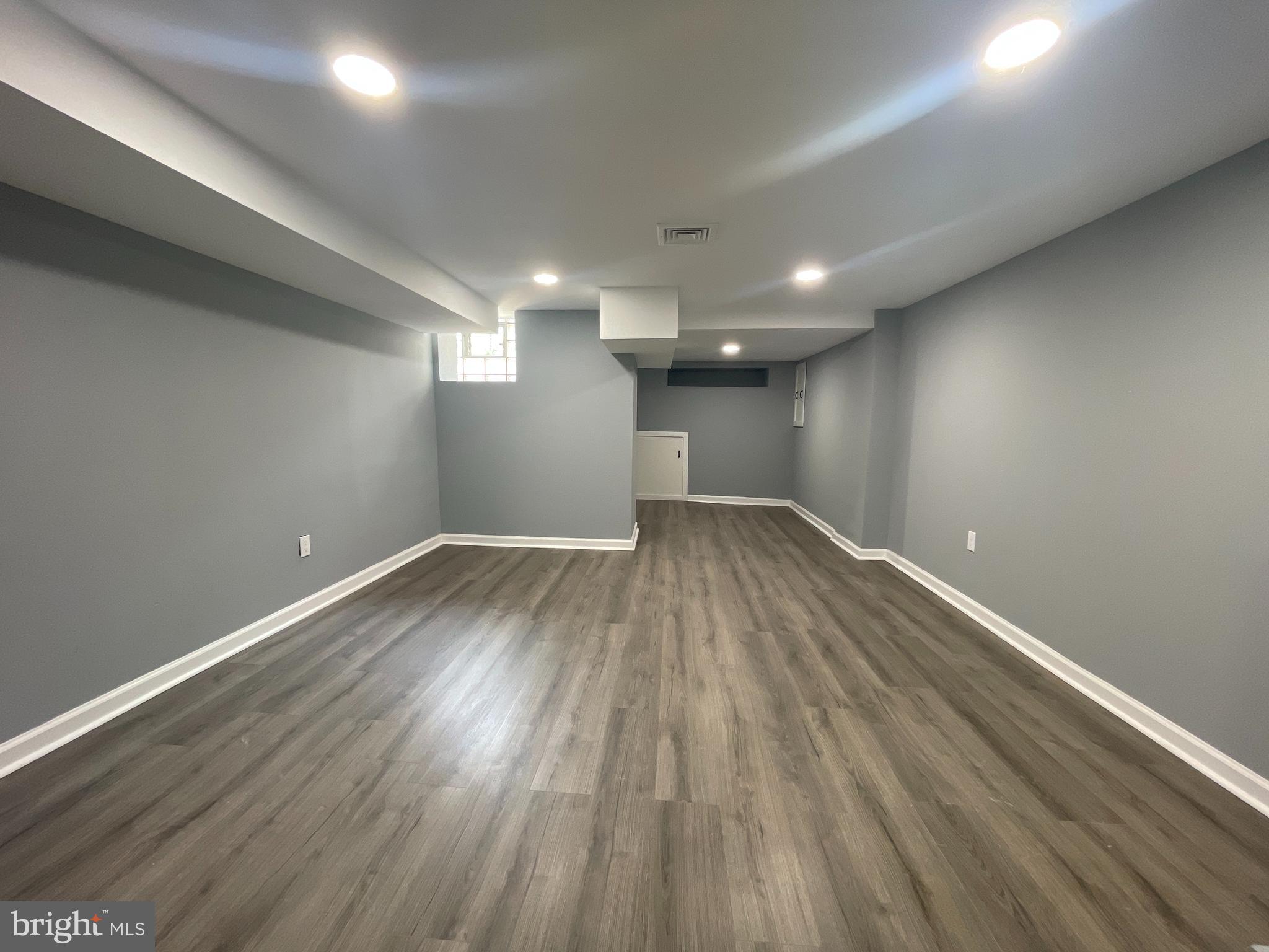FRANKFORD - Residential