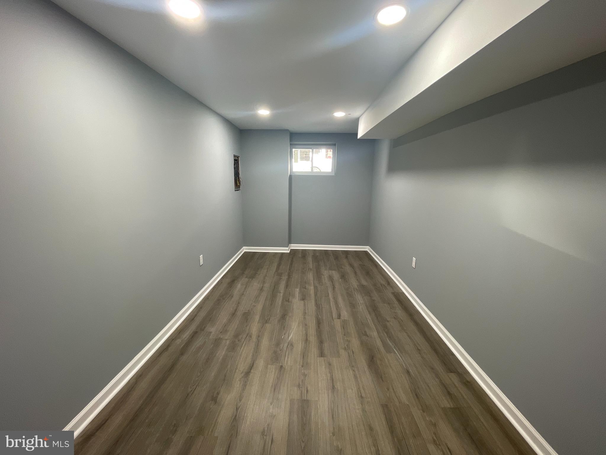 FRANKFORD - Residential