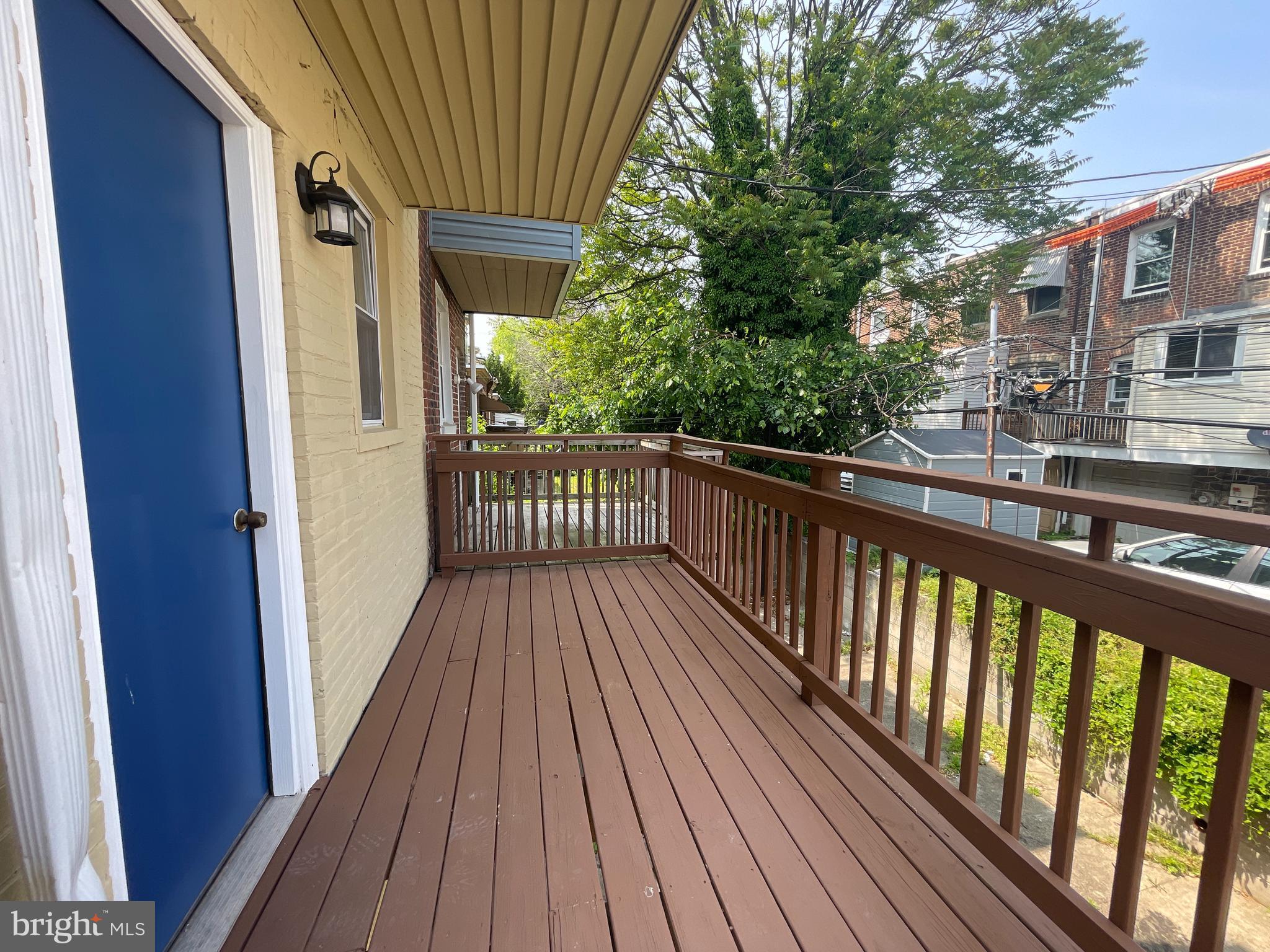FRANKFORD - Residential