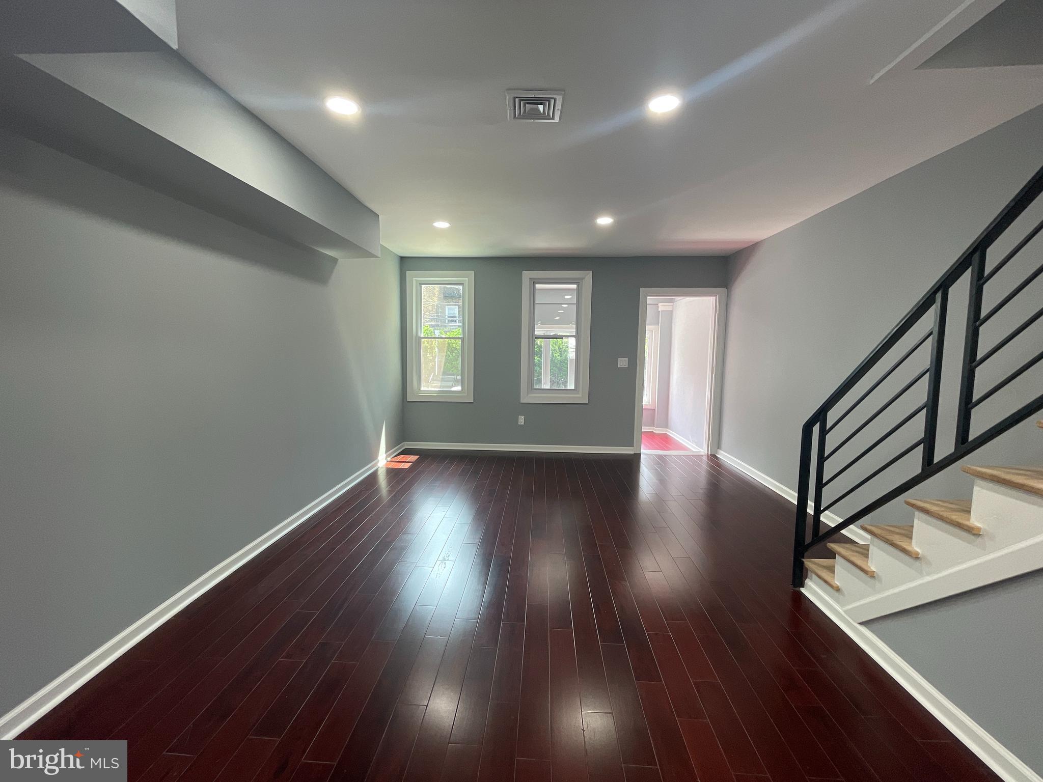 FRANKFORD - Residential