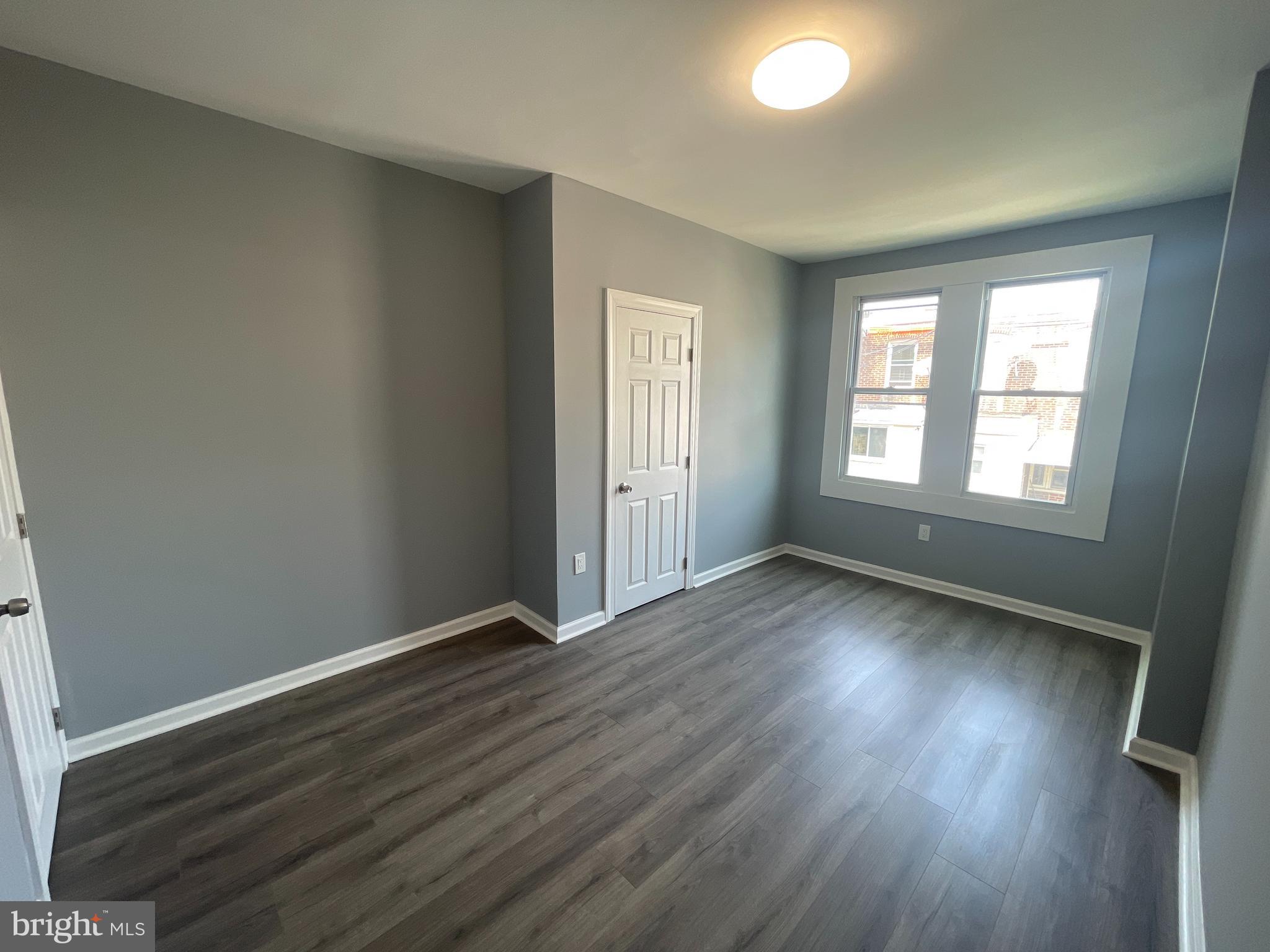 FRANKFORD - Residential