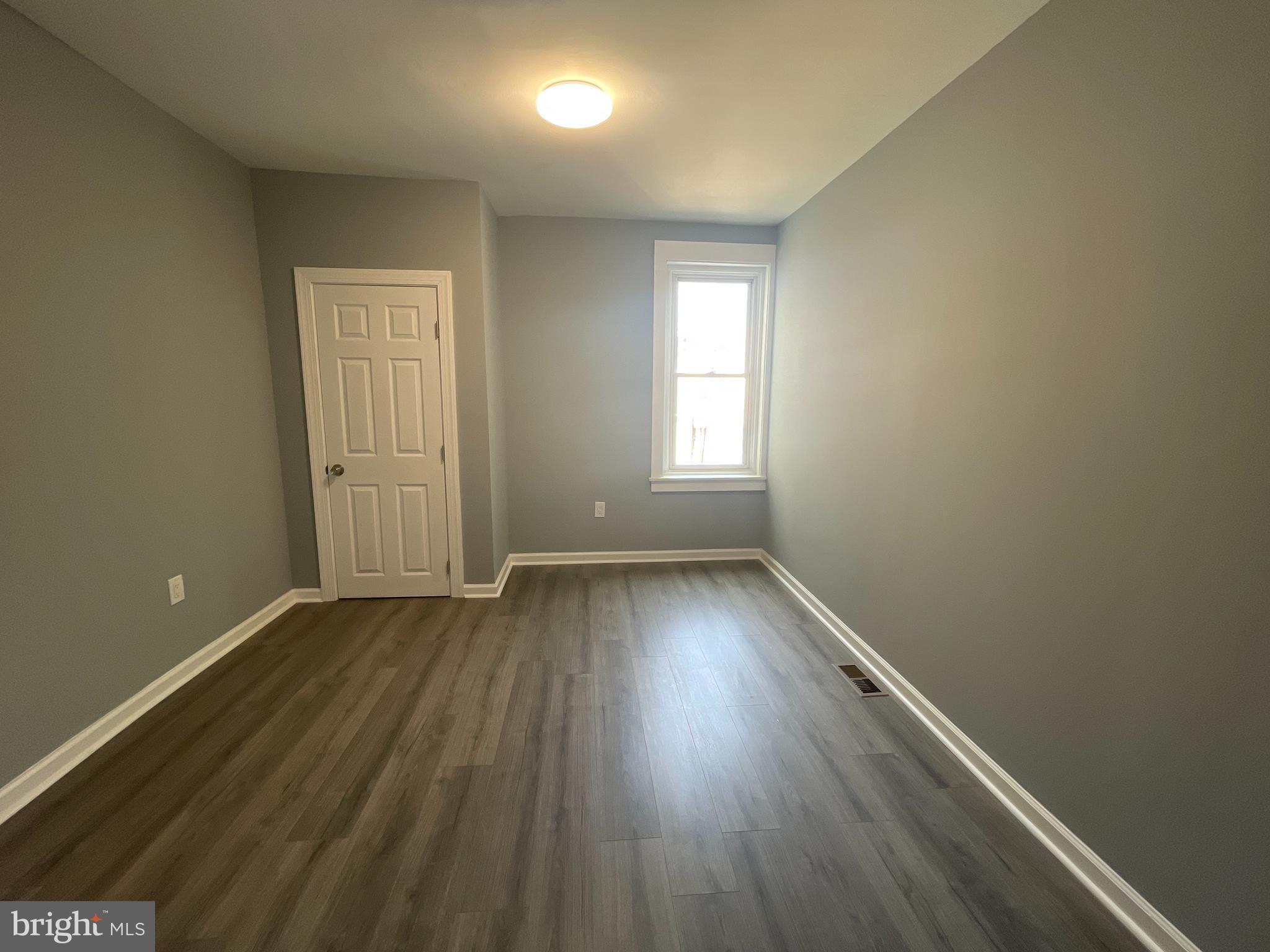 FRANKFORD - Residential