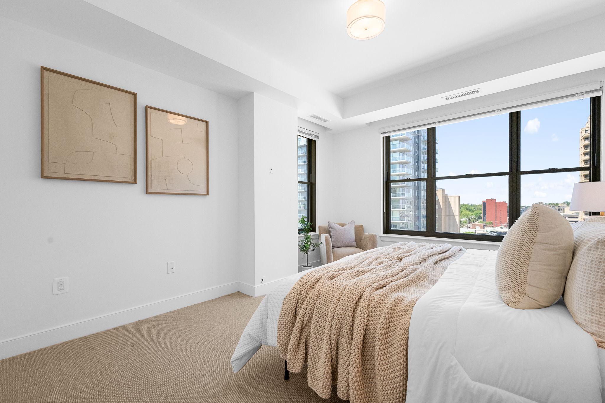 LIONSGATE - Residential