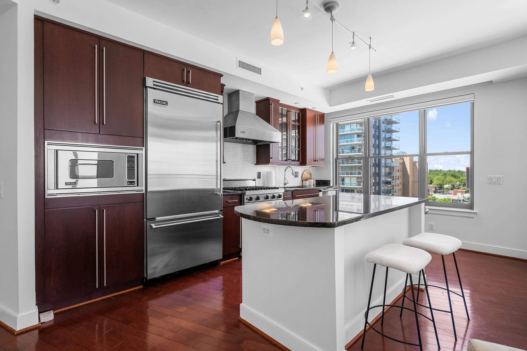 LIONSGATE - Residential
