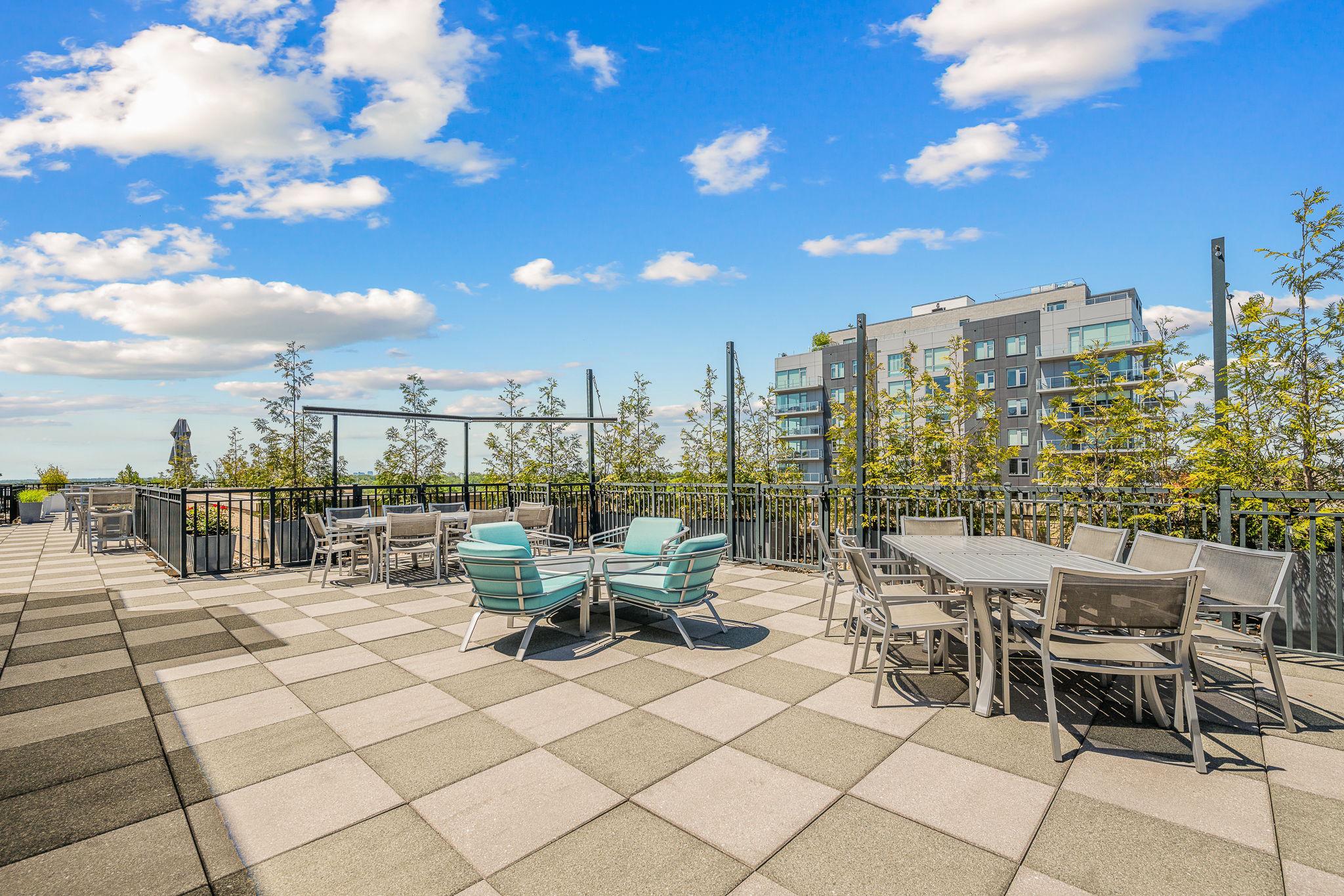 LIONSGATE - Residential