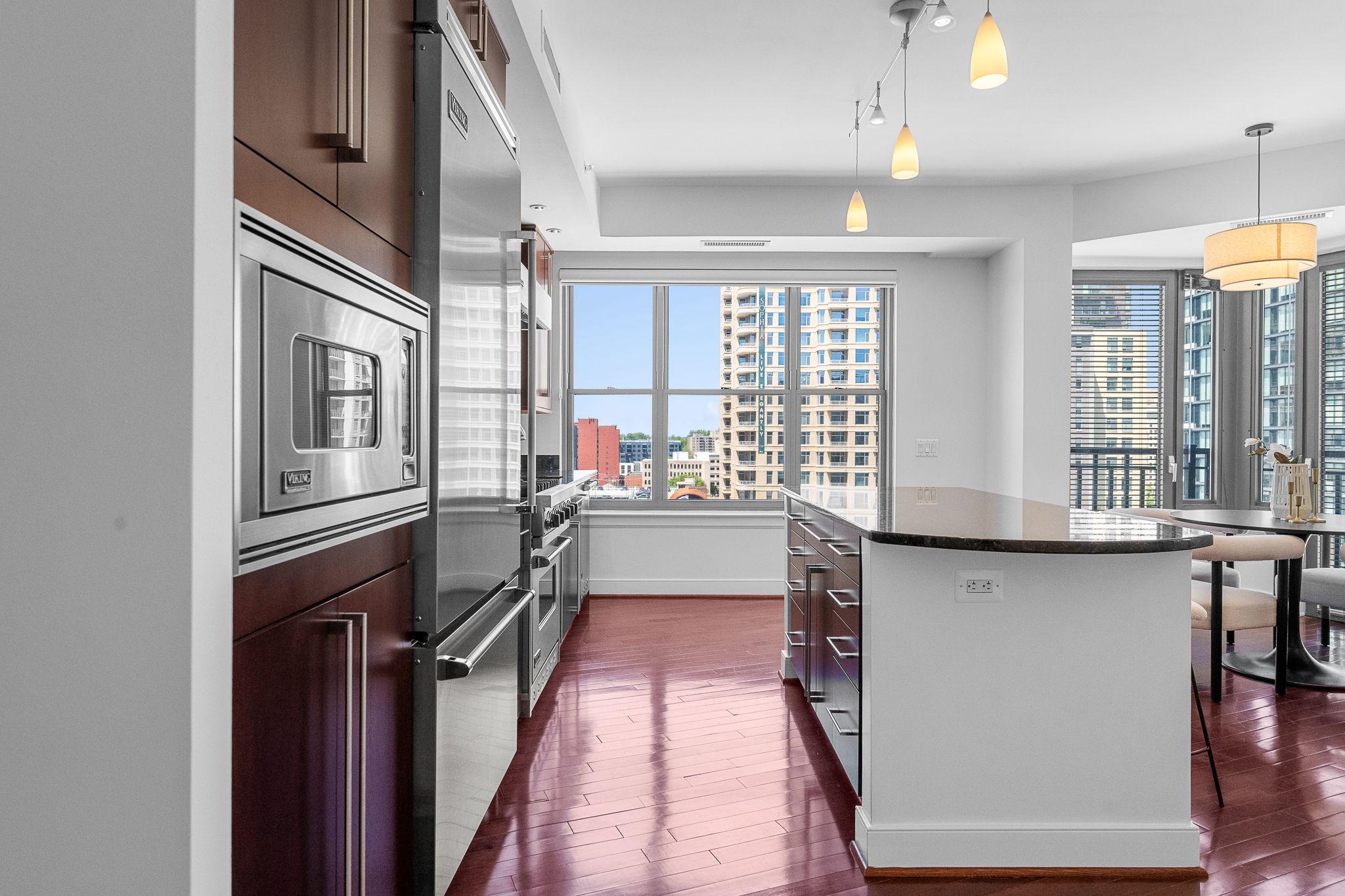 LIONSGATE - Residential