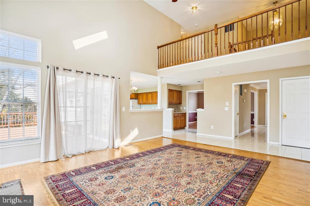 ASHBURN VILLAGE - Residential