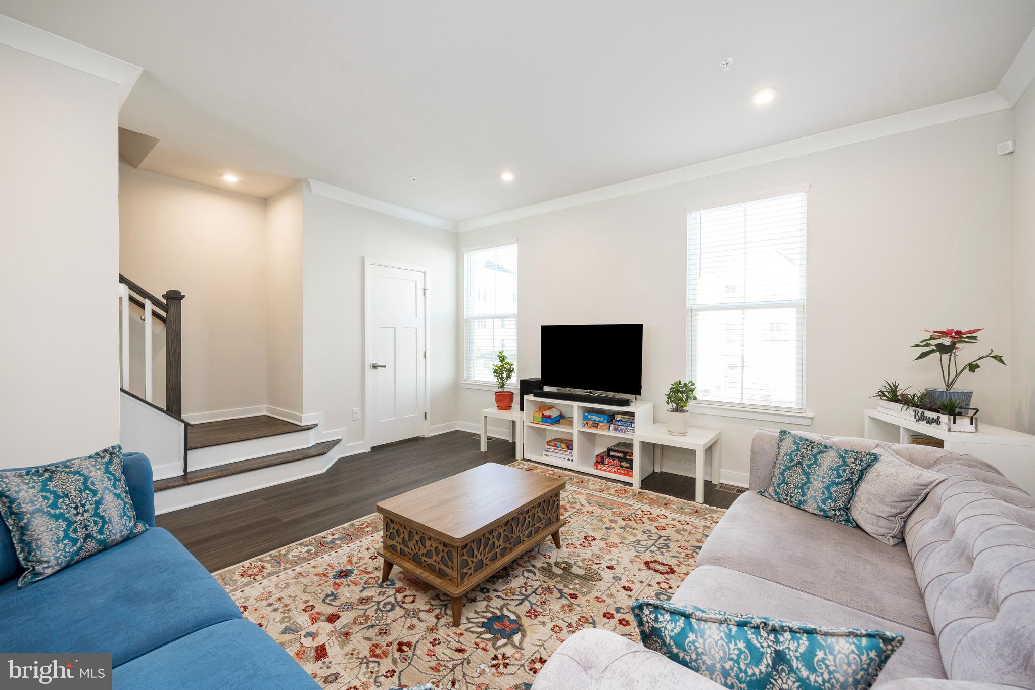 MAPLEVIEW - Residential