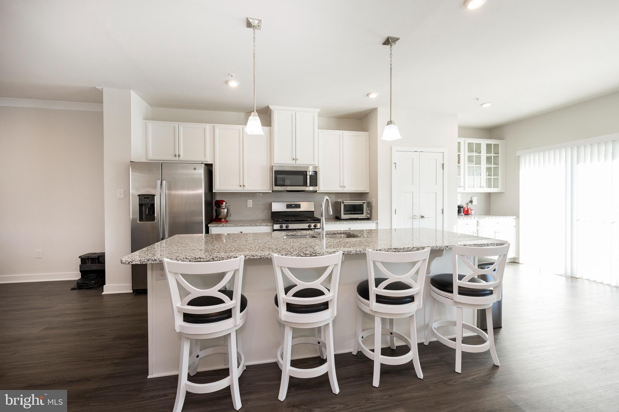 MAPLEVIEW - Residential