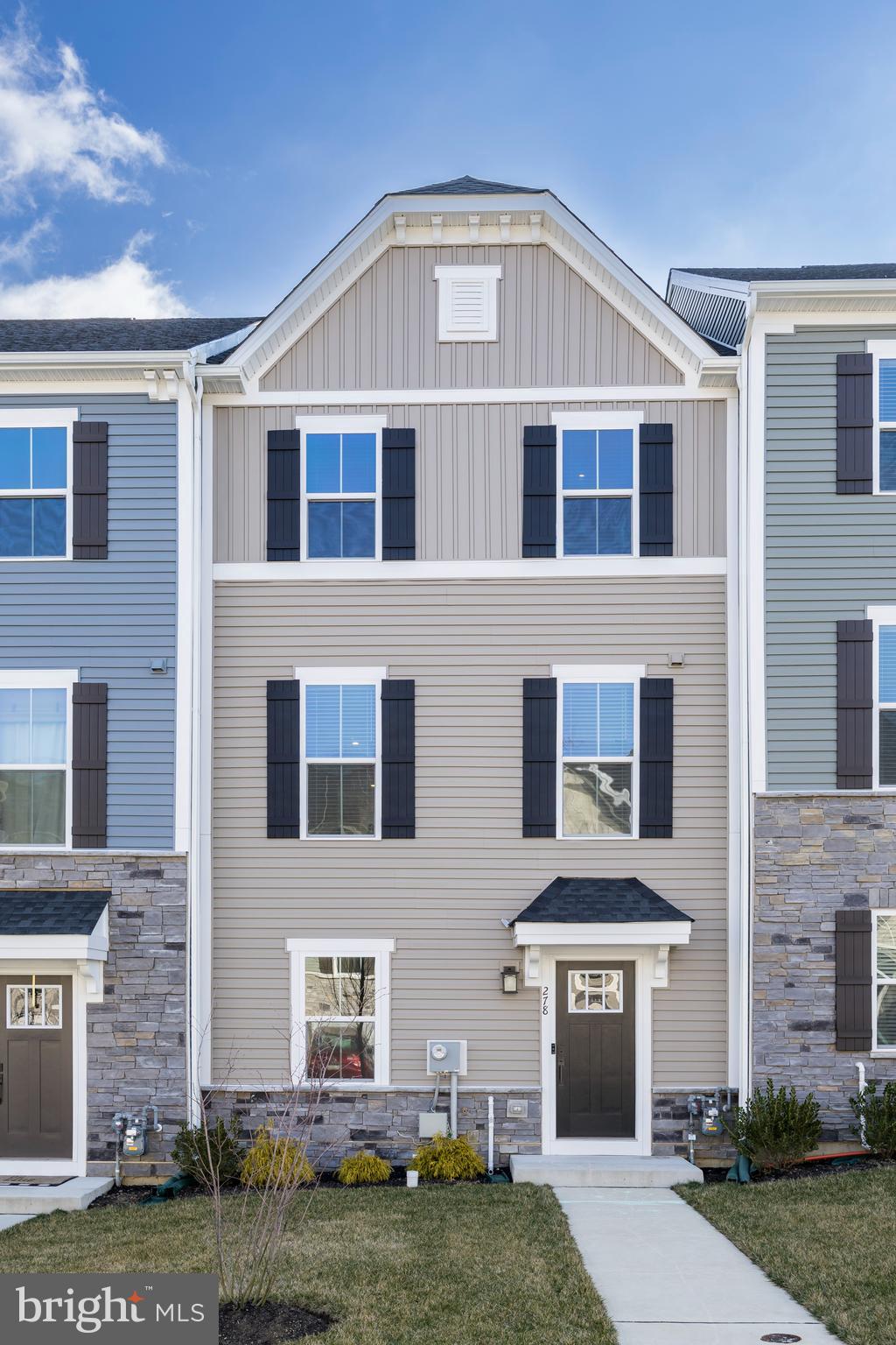 MAPLEVIEW - Residential