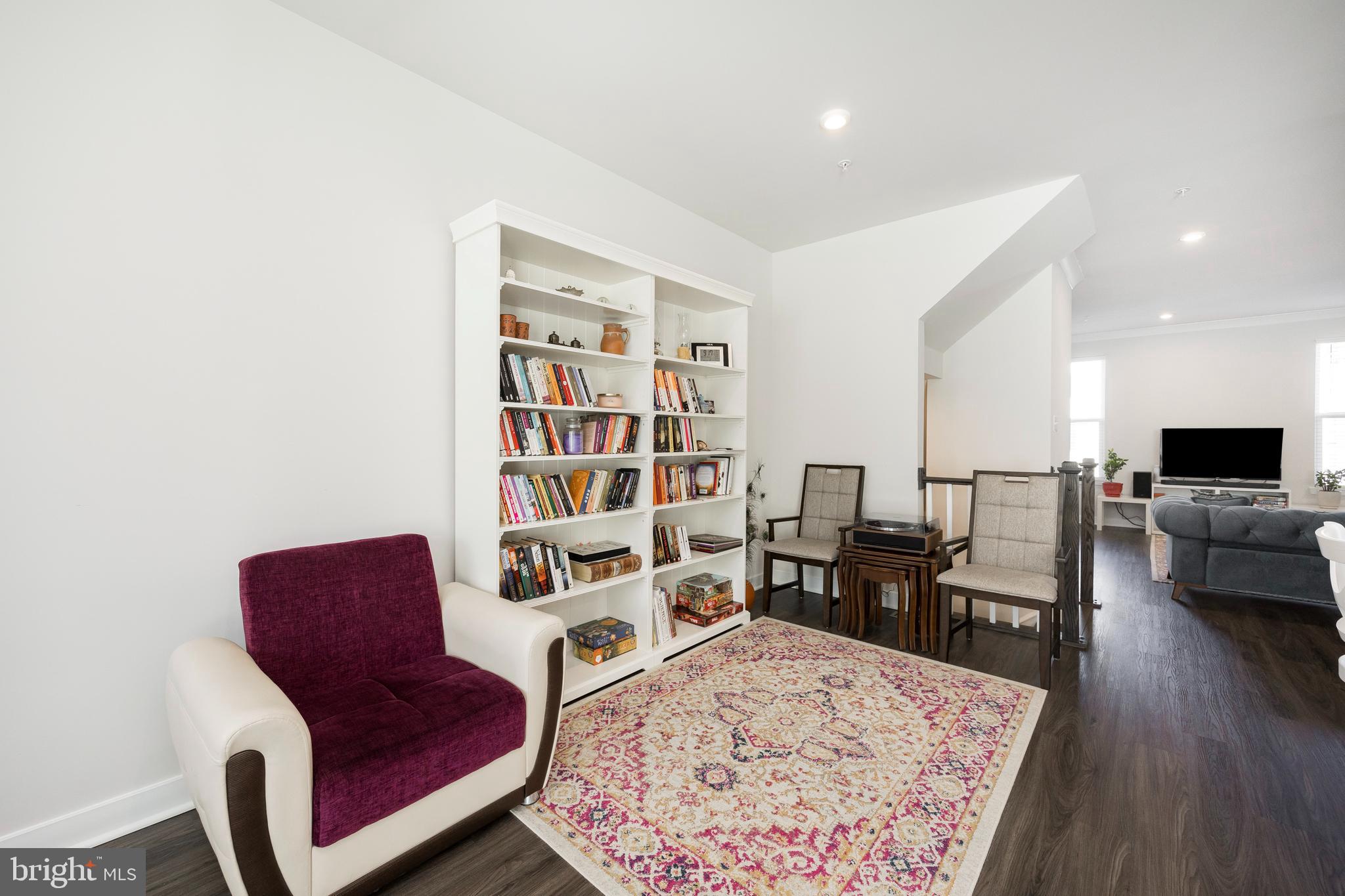 MAPLEVIEW - Residential