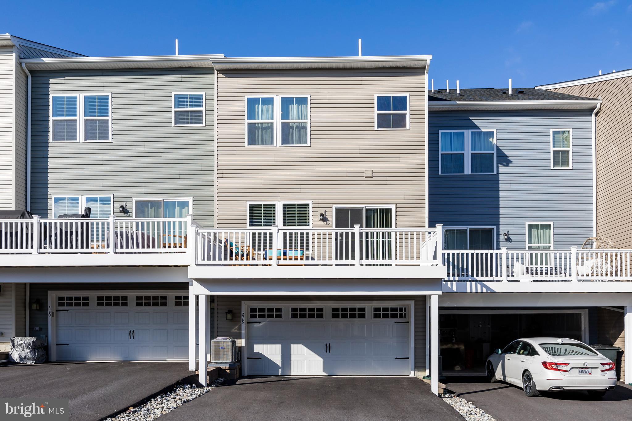 MAPLEVIEW - Residential