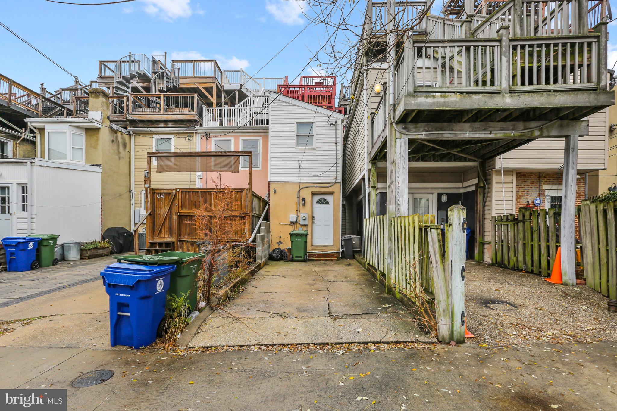 FEDERAL HILL HISTORIC DISTRICT - Residential