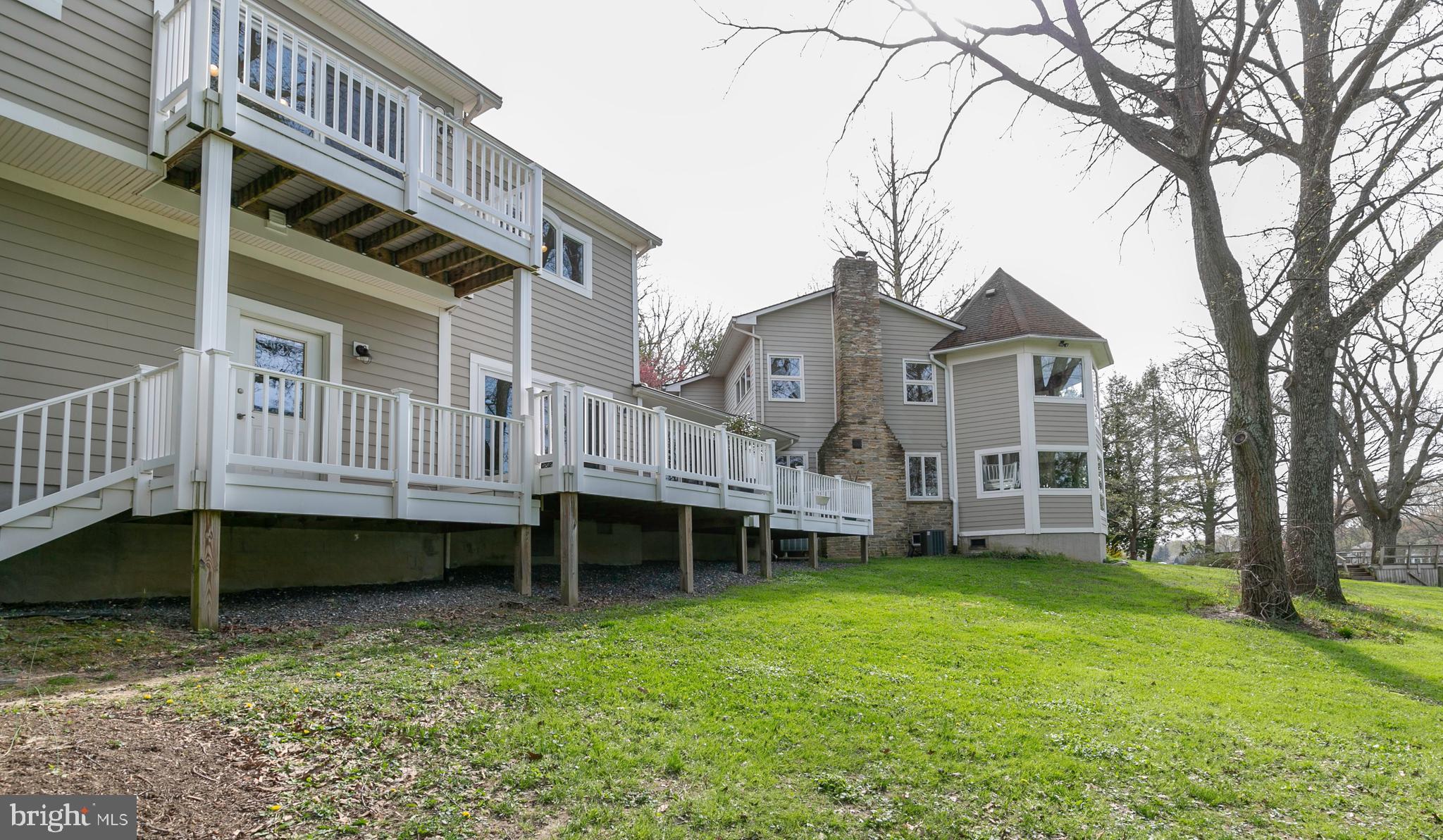 MAGOTHY BEACH - Residential