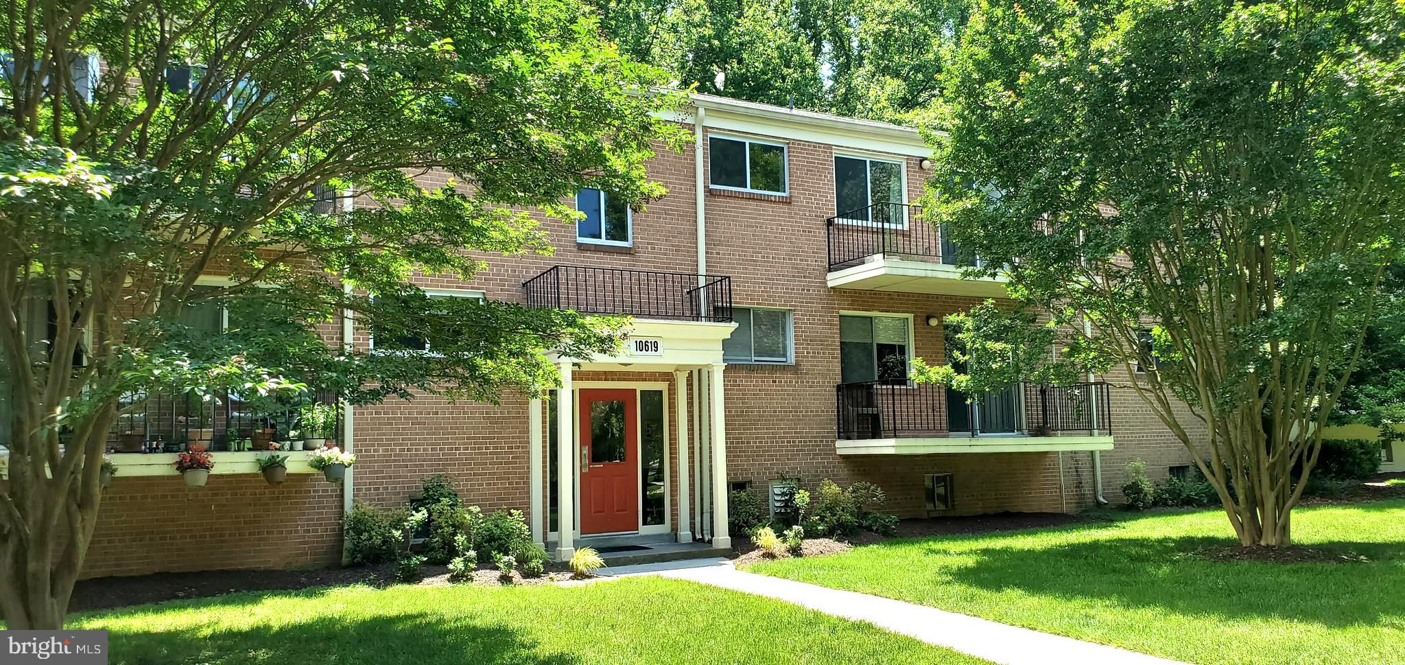 PARKSIDE CONDOMINIUMS - Residential